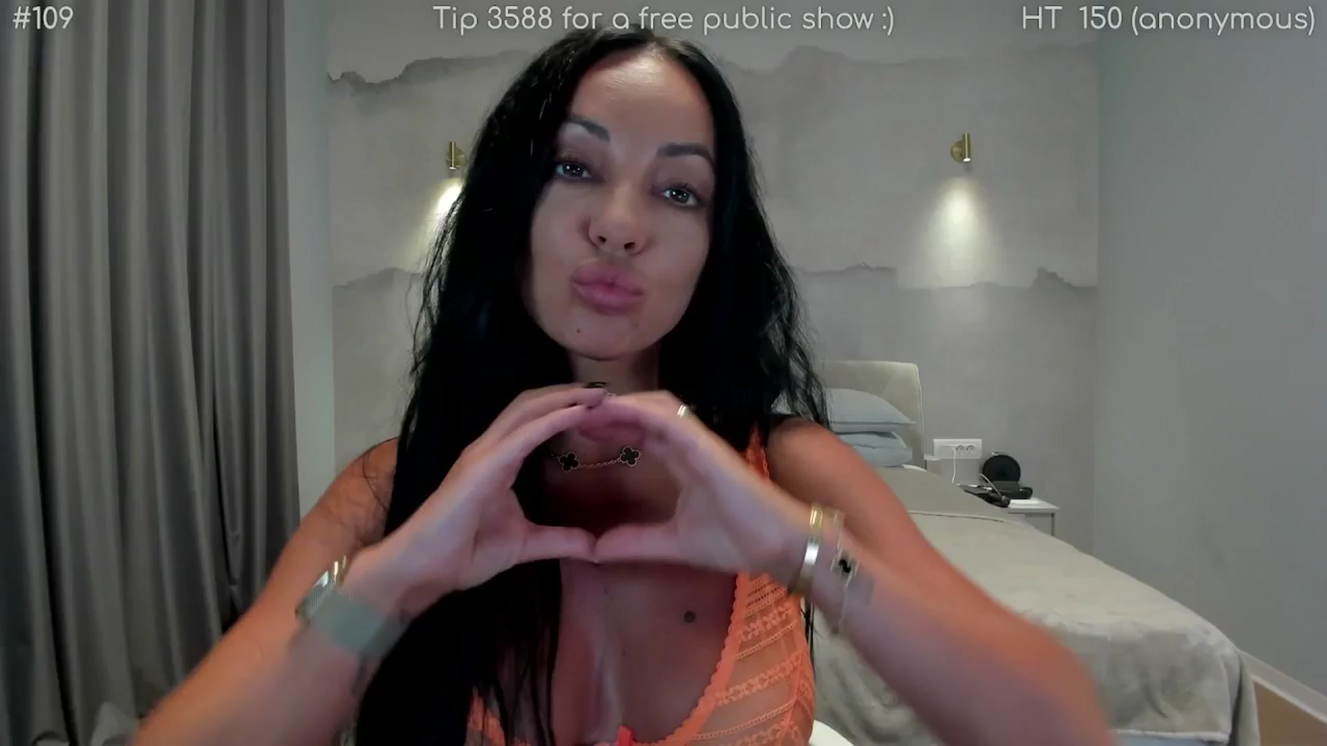 Gallery image thumbnail from girlboss's myfreecams stream on, 06/26/2025, 19:31 image 7 of 20