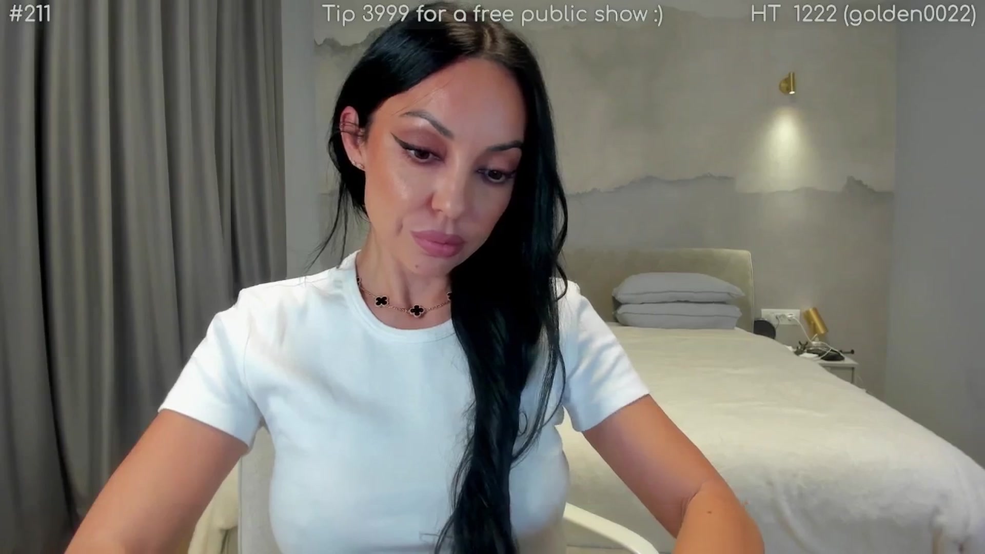 Gallery image thumbnail from girlboss's myfreecams stream on, 01/08/2026, 18:38 image 12 of 20