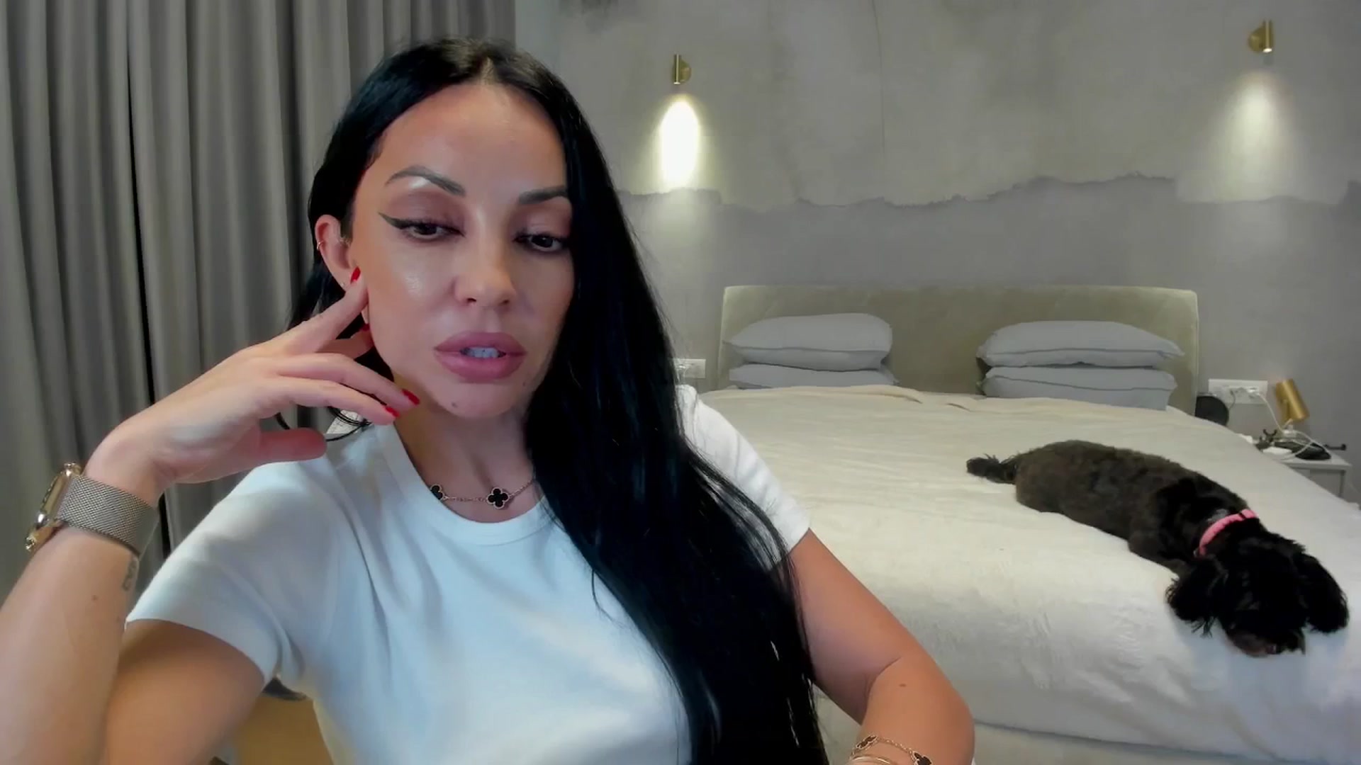 Gallery image thumbnail from girlboss's myfreecams stream on, 01/08/2026, 20:16 image 2 of 20