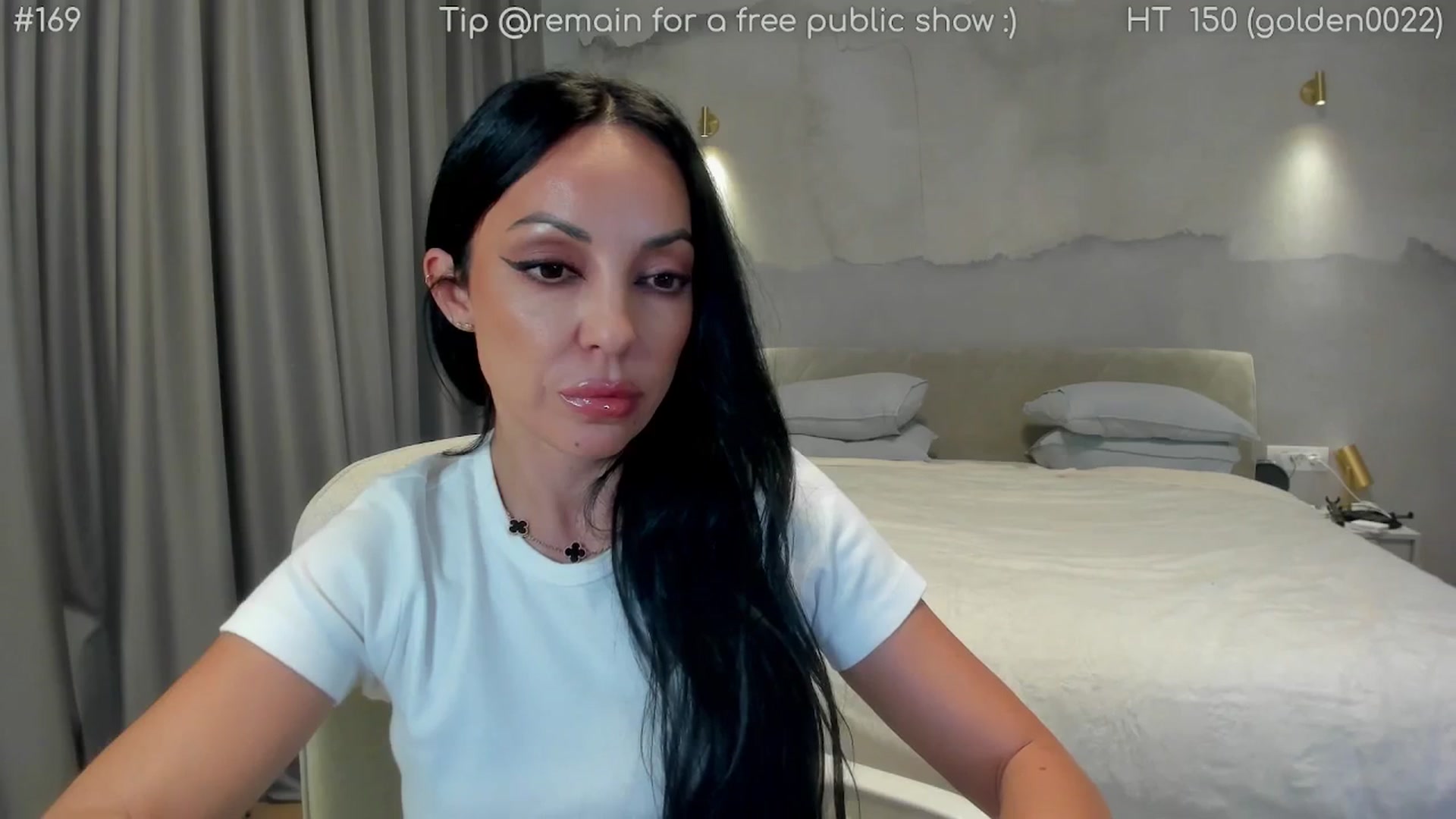 Gallery image thumbnail from girlboss's myfreecams stream on, 01/08/2026, 21:11 image 17 of 20
