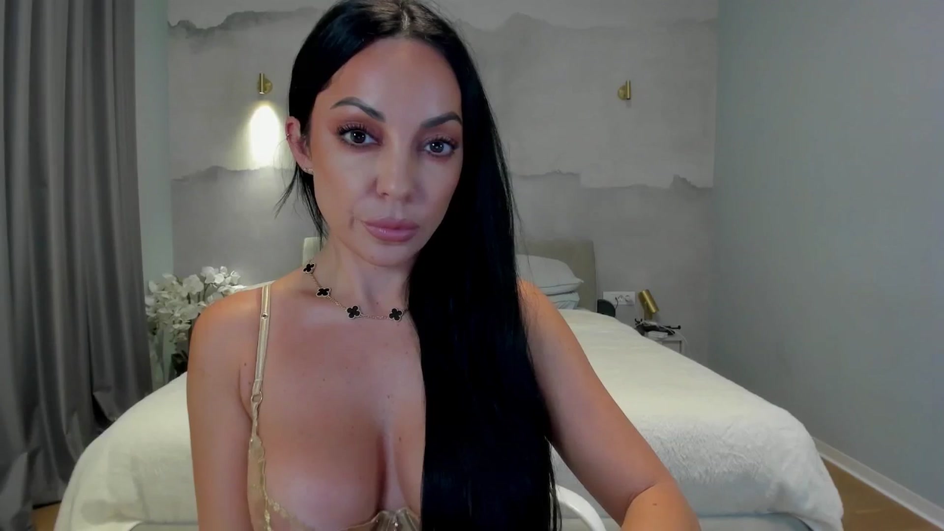 Gallery image thumbnail from girlboss's myfreecams stream on, 01/09/2026, 20:42 image 2 of 20