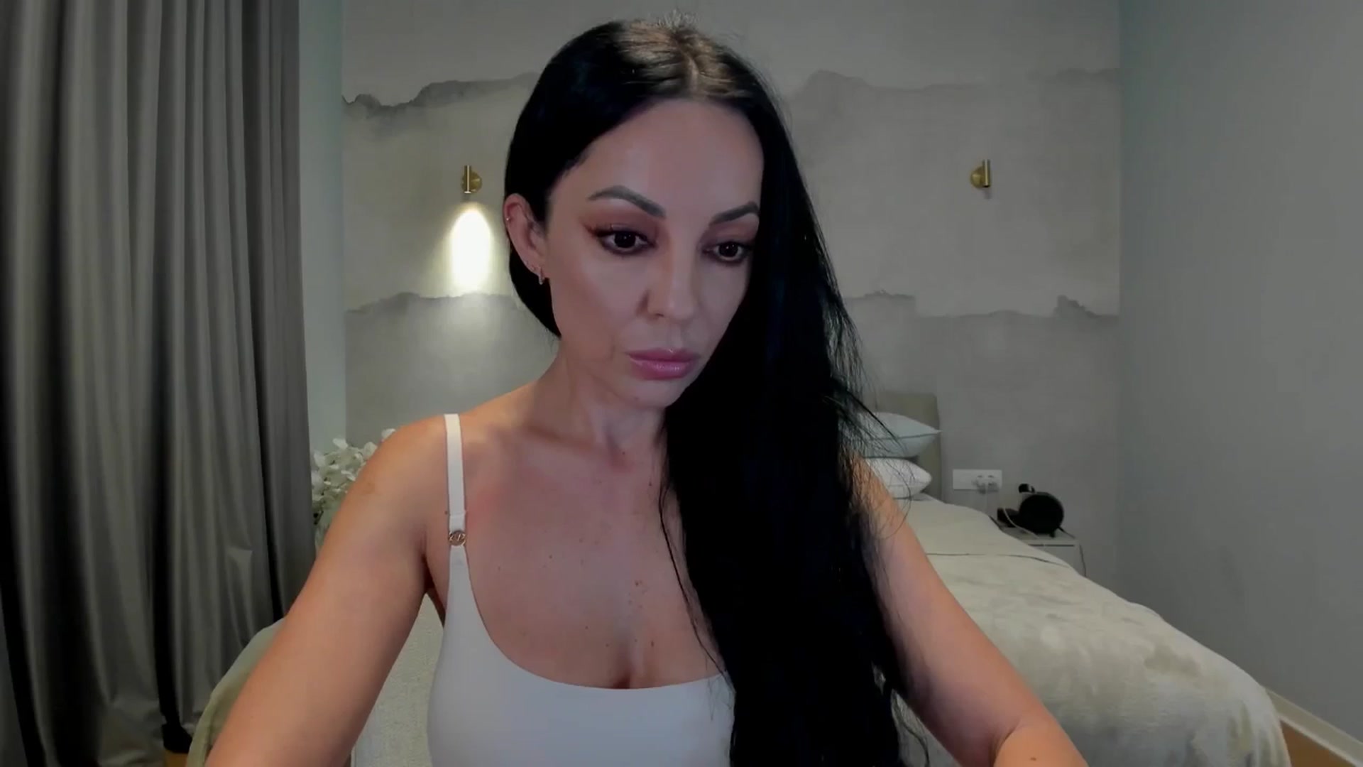 Gallery image thumbnail from girlboss's myfreecams stream on, 05/04/2026, 07:21 image 5 of 20