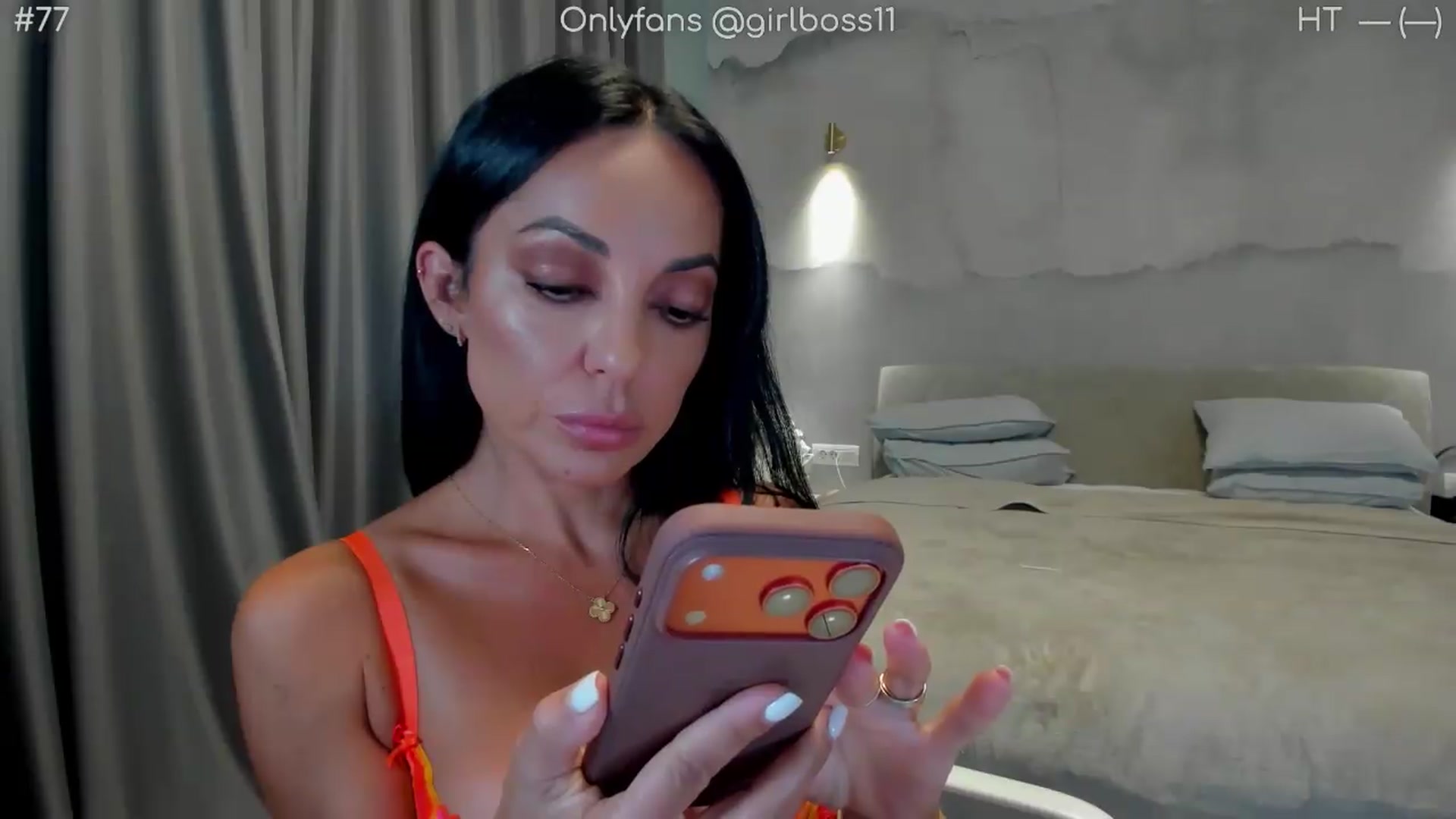 Gallery image thumbnail from girlboss's myfreecams stream on, 08/17/2026, 07:48 image 16 of 20