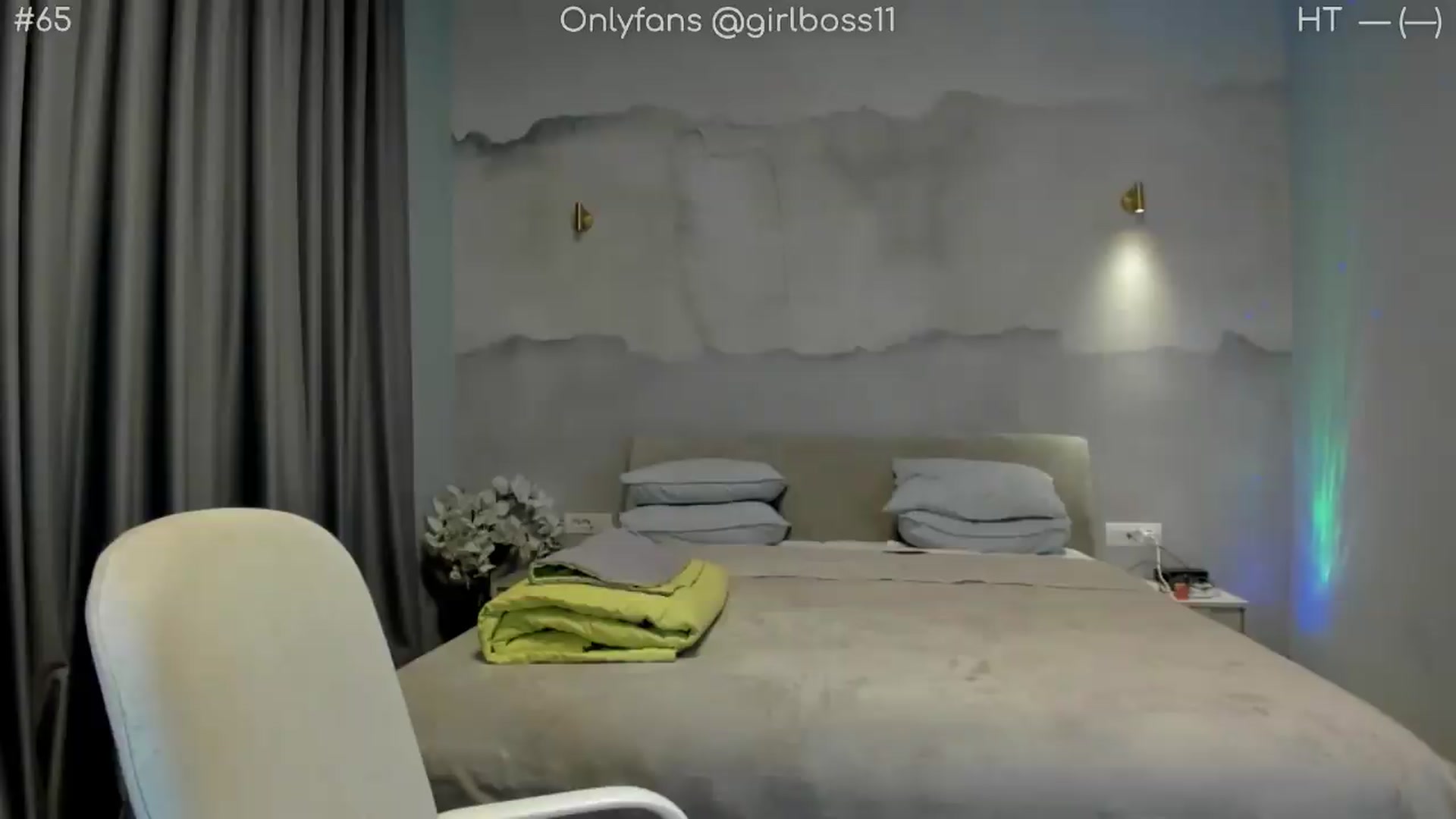 Gallery image thumbnail from girlboss's myfreecams stream on, 08/19/2026, 19:43 image 8 of 20
