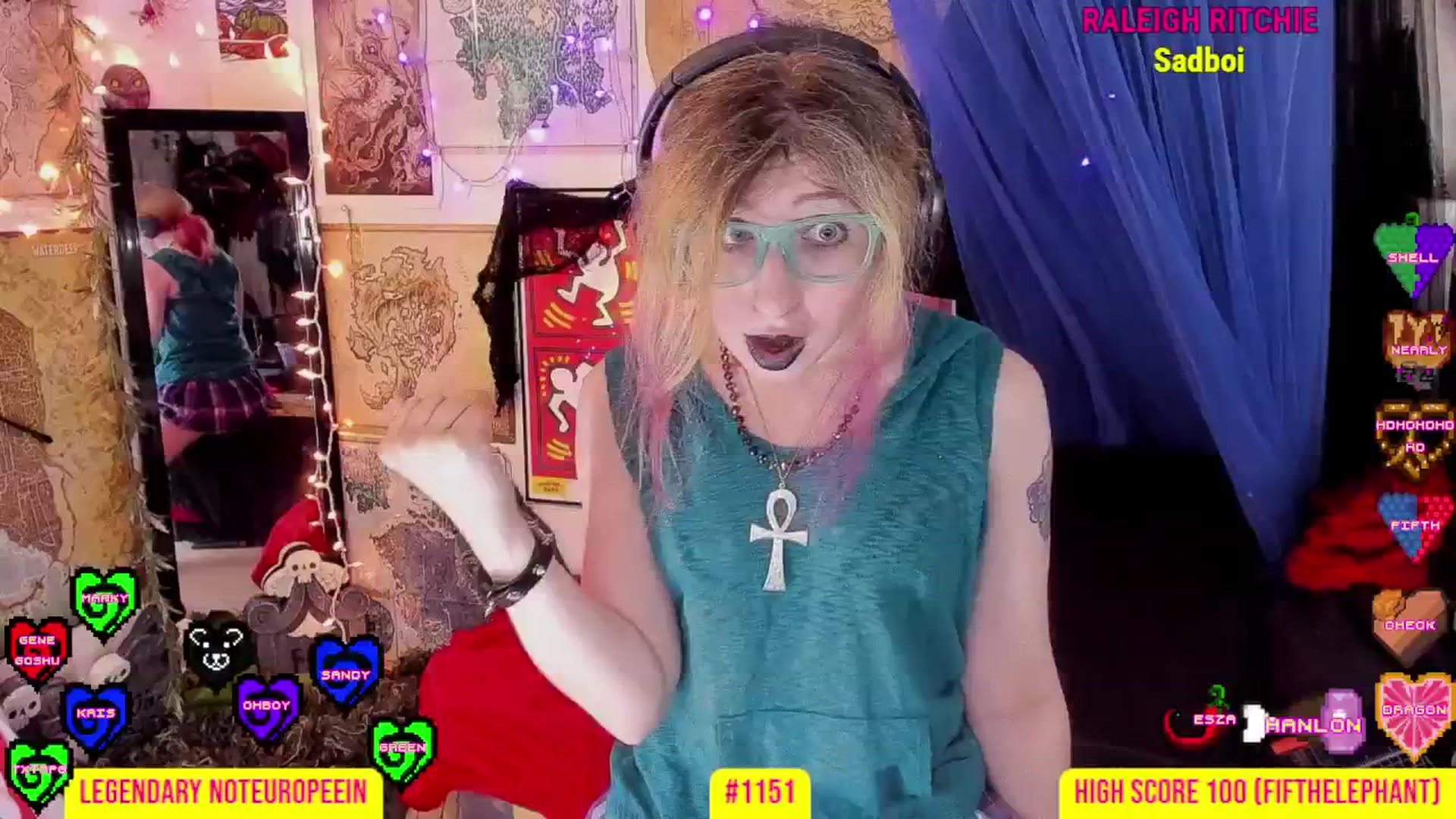 Gallery image thumbnail from girlbotDiv's myfreecams stream on, 07/06/2025, 24:28 image 6 of 20