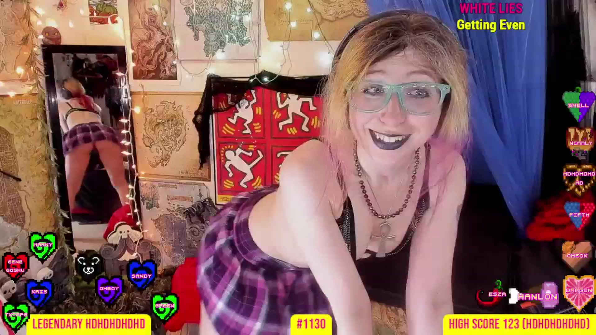 Gallery image thumbnail from girlbotDiv's myfreecams stream on, 07/06/2025, 24:28 image 11 of 20