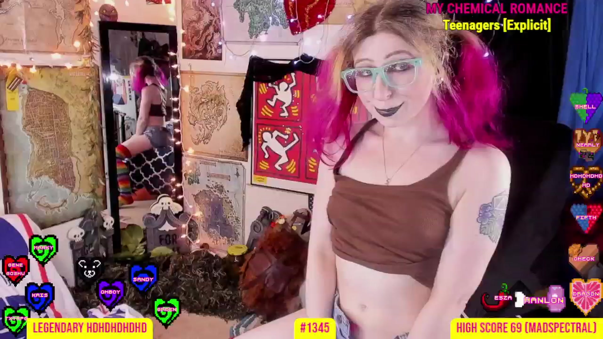 Gallery image thumbnail from girlbotDiv's myfreecams stream on, 07/21/2025, 01:50 image 5 of 20