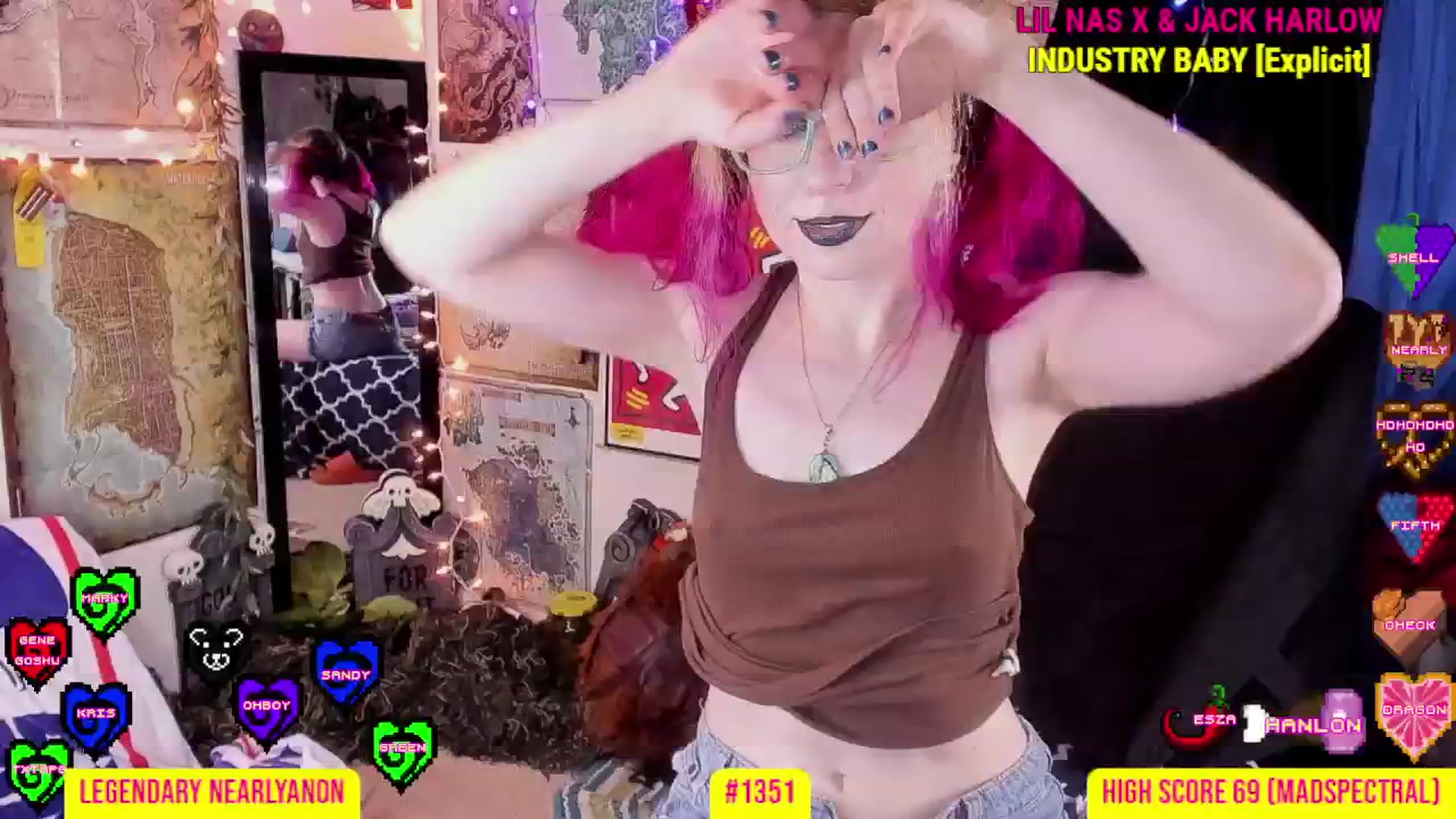 Gallery image thumbnail from girlbotDiv's myfreecams stream on, 07/21/2025, 01:50 image 1 of 20