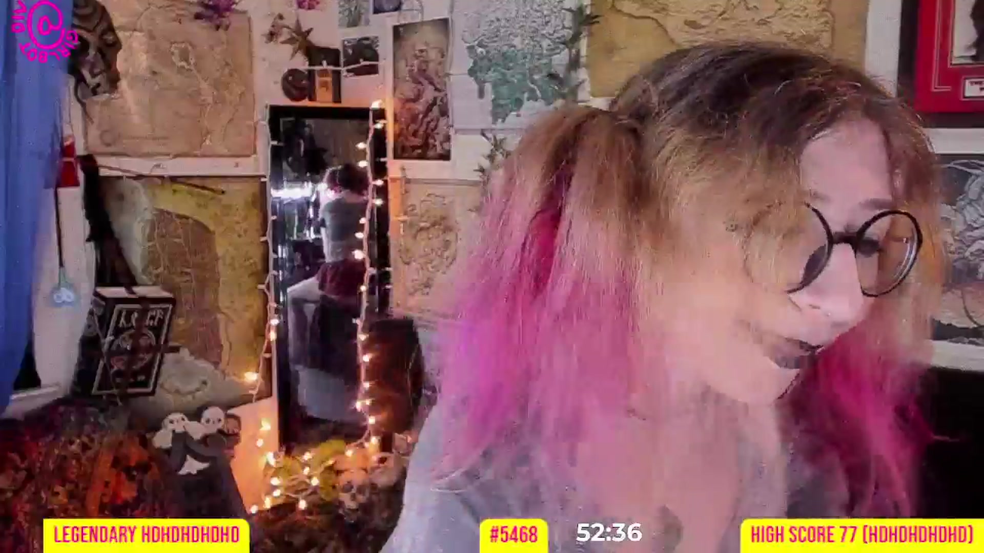 Gallery image thumbnail from girlbotDiv's myfreecams stream on, 09/07/2025, 01:37 image 10 of 20