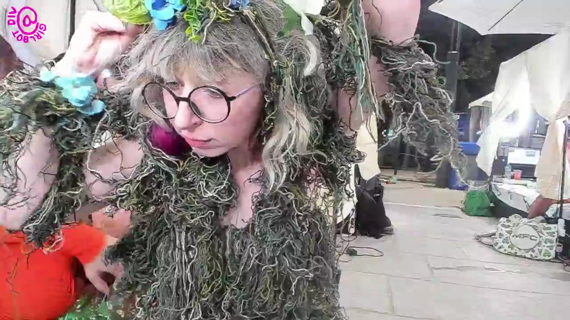 Gallery image thumbnail from girlbotDiv's myfreecams stream on, 10/09/2025, 03:21 image 8 of 20