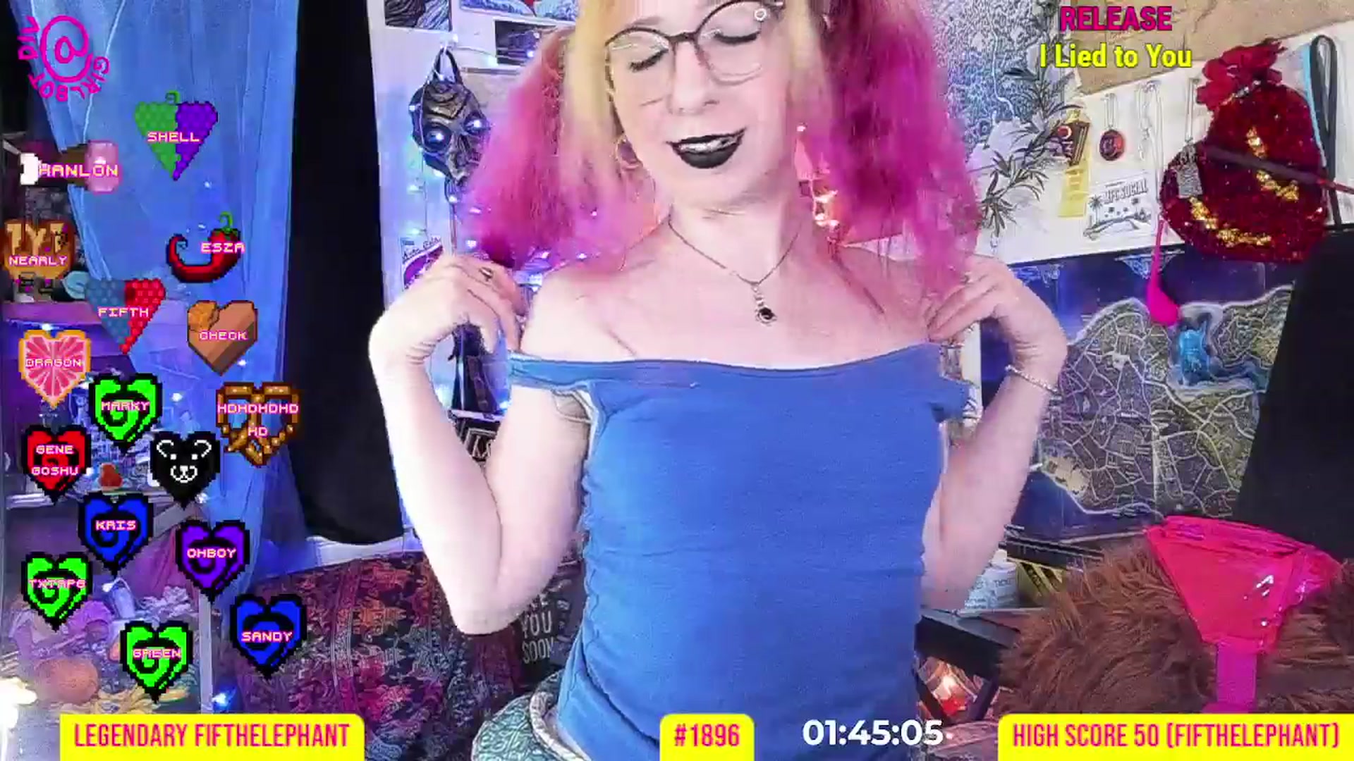 Gallery image thumbnail from girlbotDiv's myfreecams stream on, 10/19/2025, 22:17 image 10 of 20