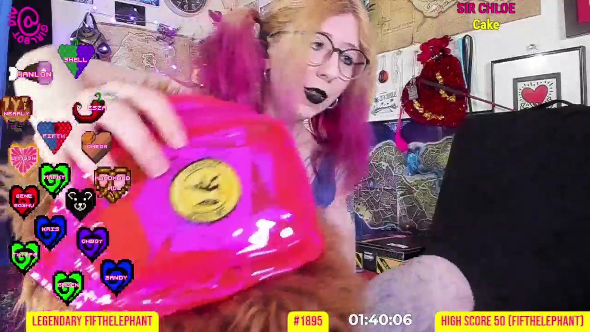 Gallery image thumbnail from girlbotDiv's myfreecams stream on, 10/19/2025, 22:17 image 12 of 20