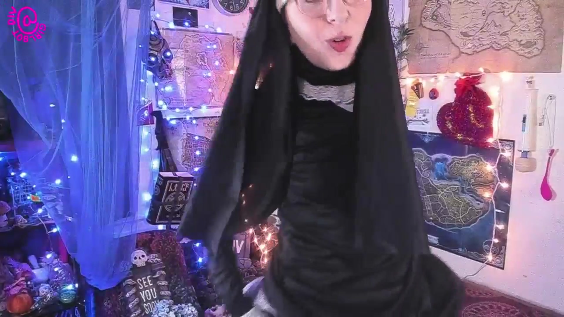 Gallery image thumbnail from girlbotDiv's myfreecams stream on, 11/16/2025, 03:50 image 2 of 20