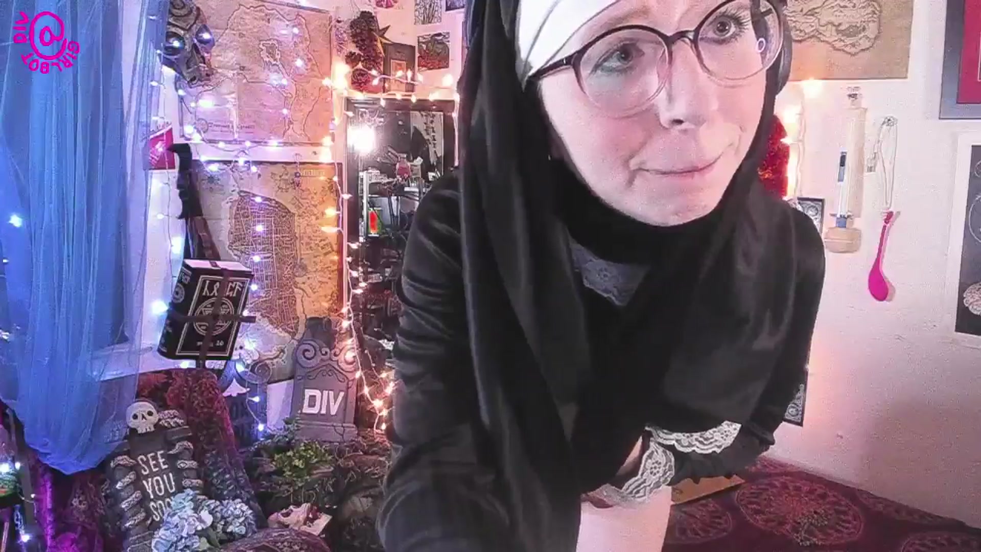 Gallery image thumbnail from girlbotDiv's myfreecams stream on, 11/16/2025, 03:50 image 9 of 20