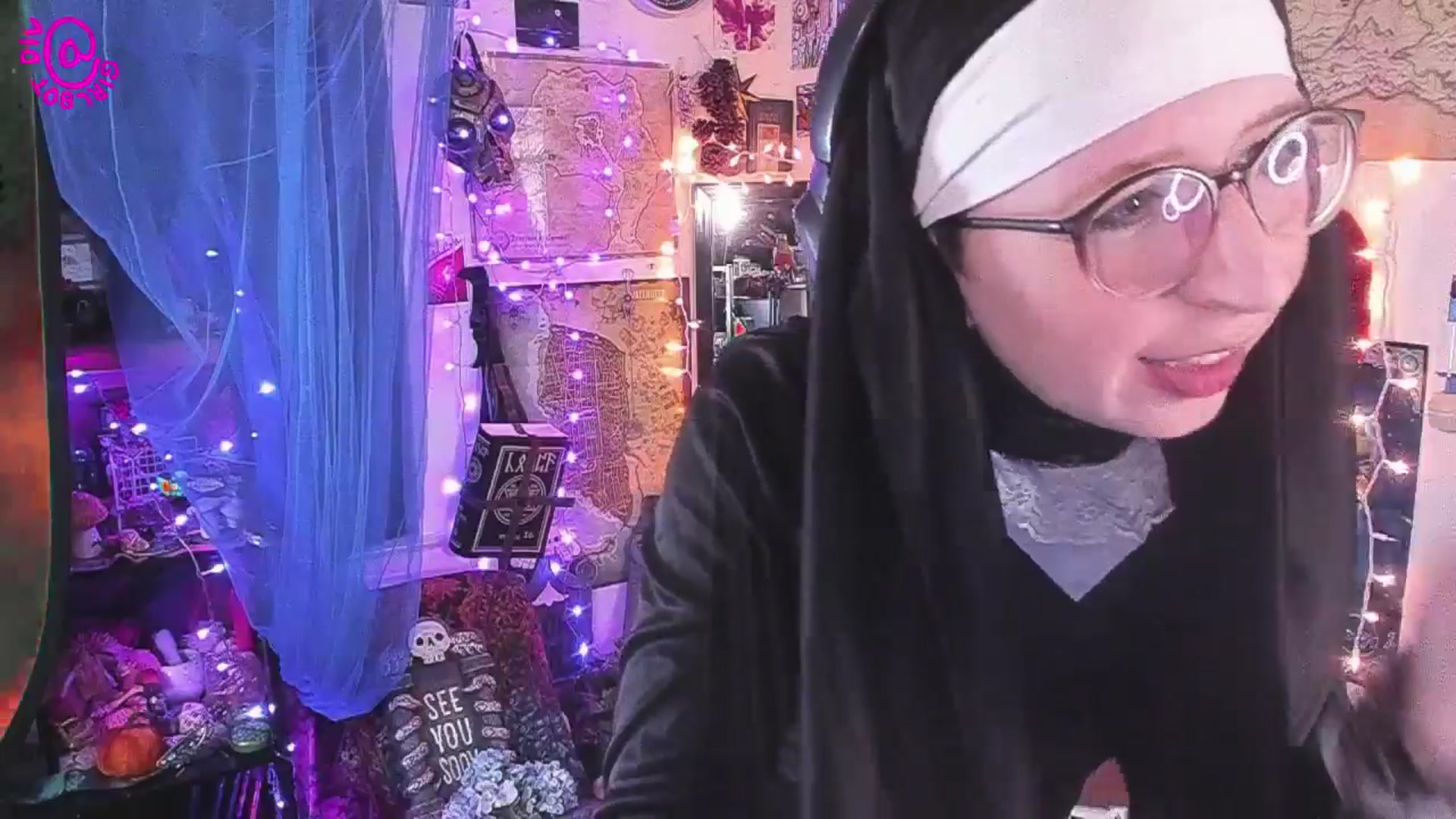 Gallery image thumbnail from girlbotDiv's myfreecams stream on, 11/16/2025, 03:50 image 6 of 20