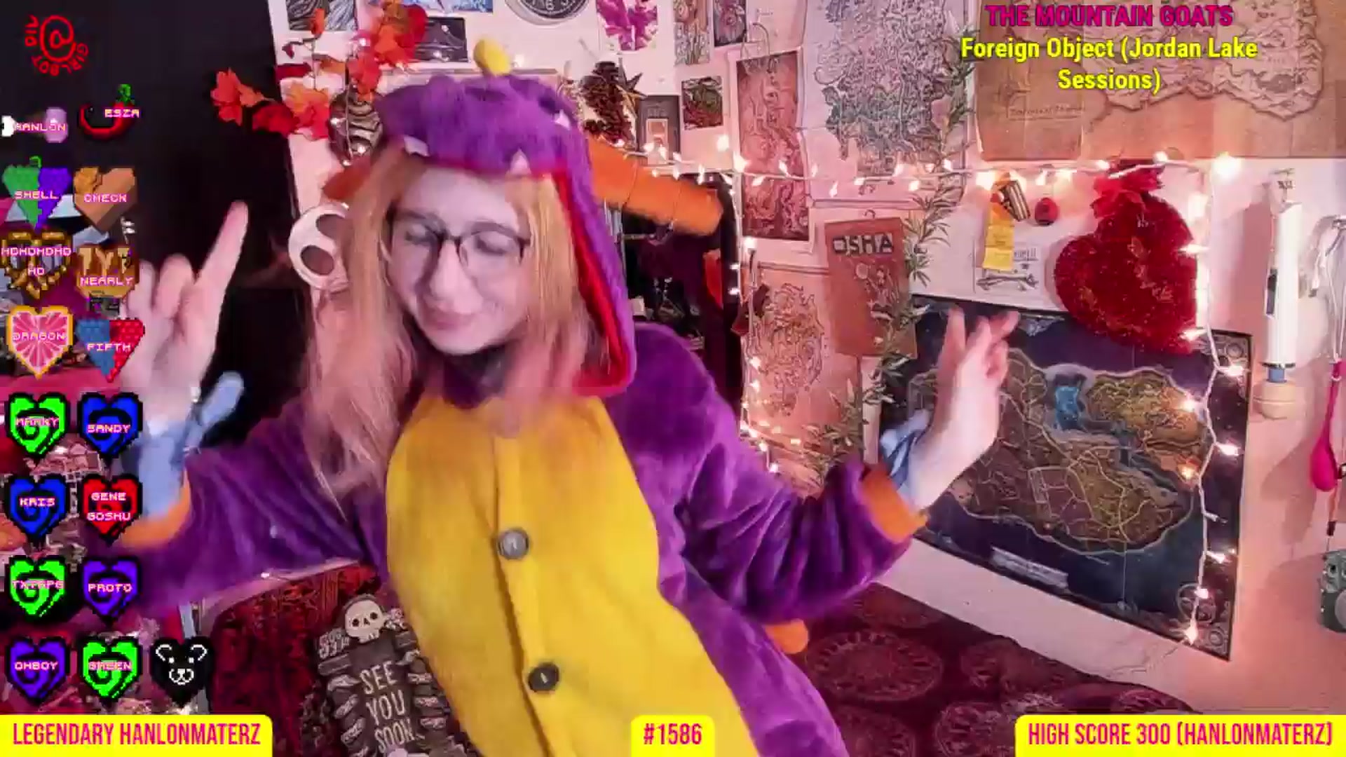 Gallery image thumbnail from girlbotDiv's myfreecams stream on, 11/23/2025, 02:56 image 1 of 20