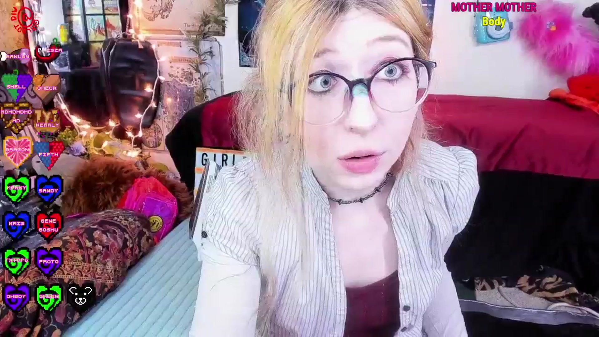 Gallery image thumbnail from girlbotDiv's myfreecams stream on, 12/04/2025, 03:45 image 14 of 20