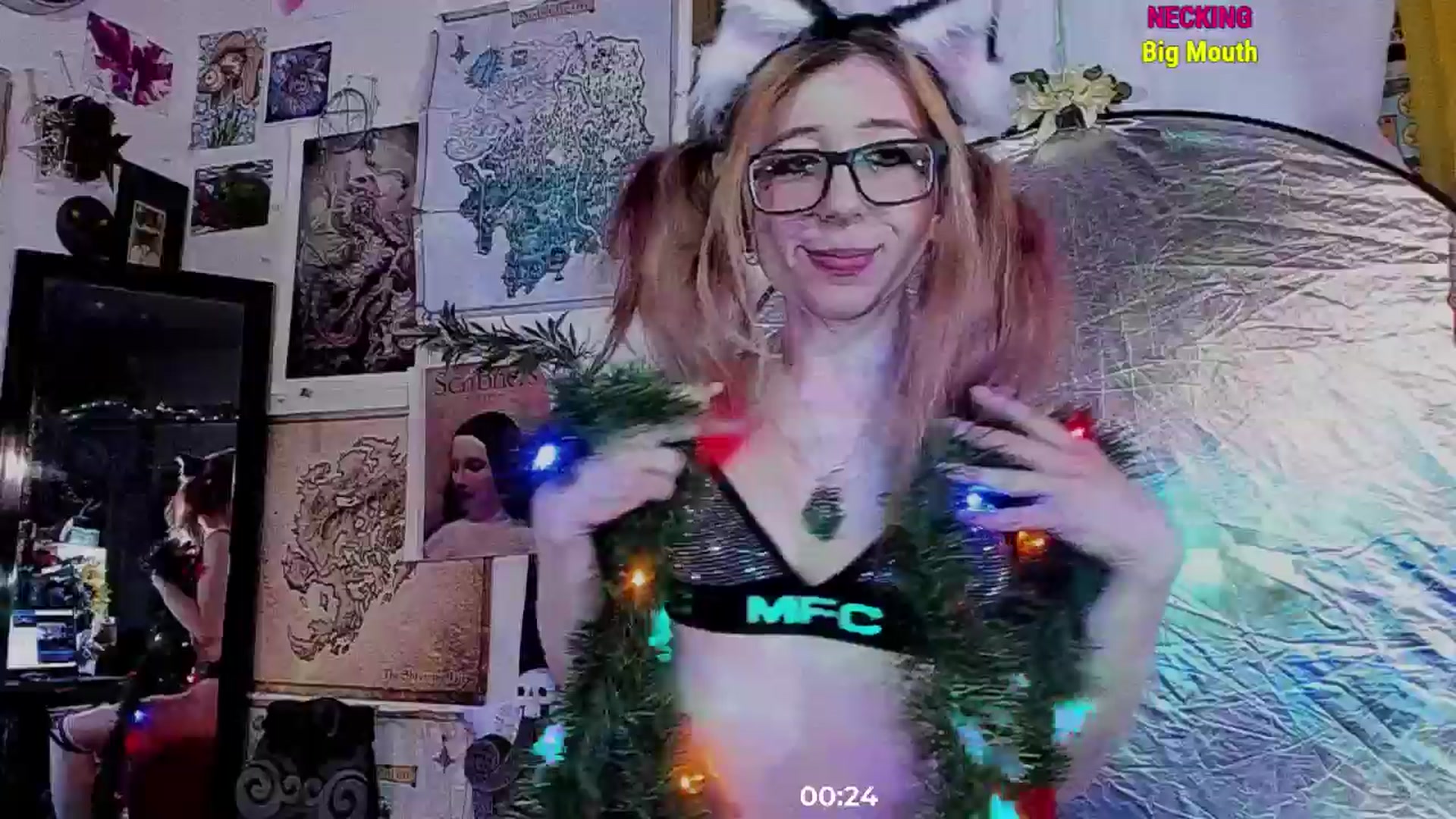 Gallery image thumbnail from girlbotDiv's myfreecams stream on, 12/26/2025, 02:07 image 19 of 20