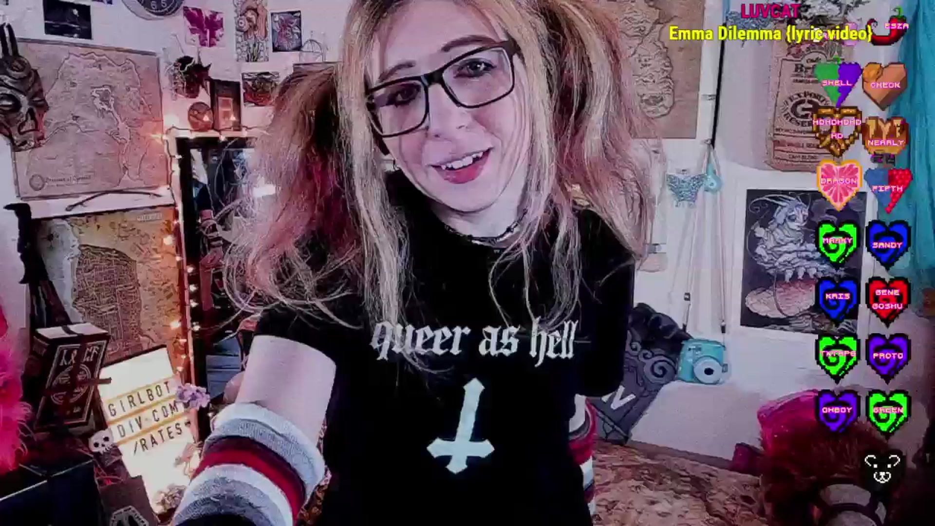 Gallery image thumbnail from girlbotDiv's myfreecams stream on, 01/04/2026, 04:08 image 3 of 20
