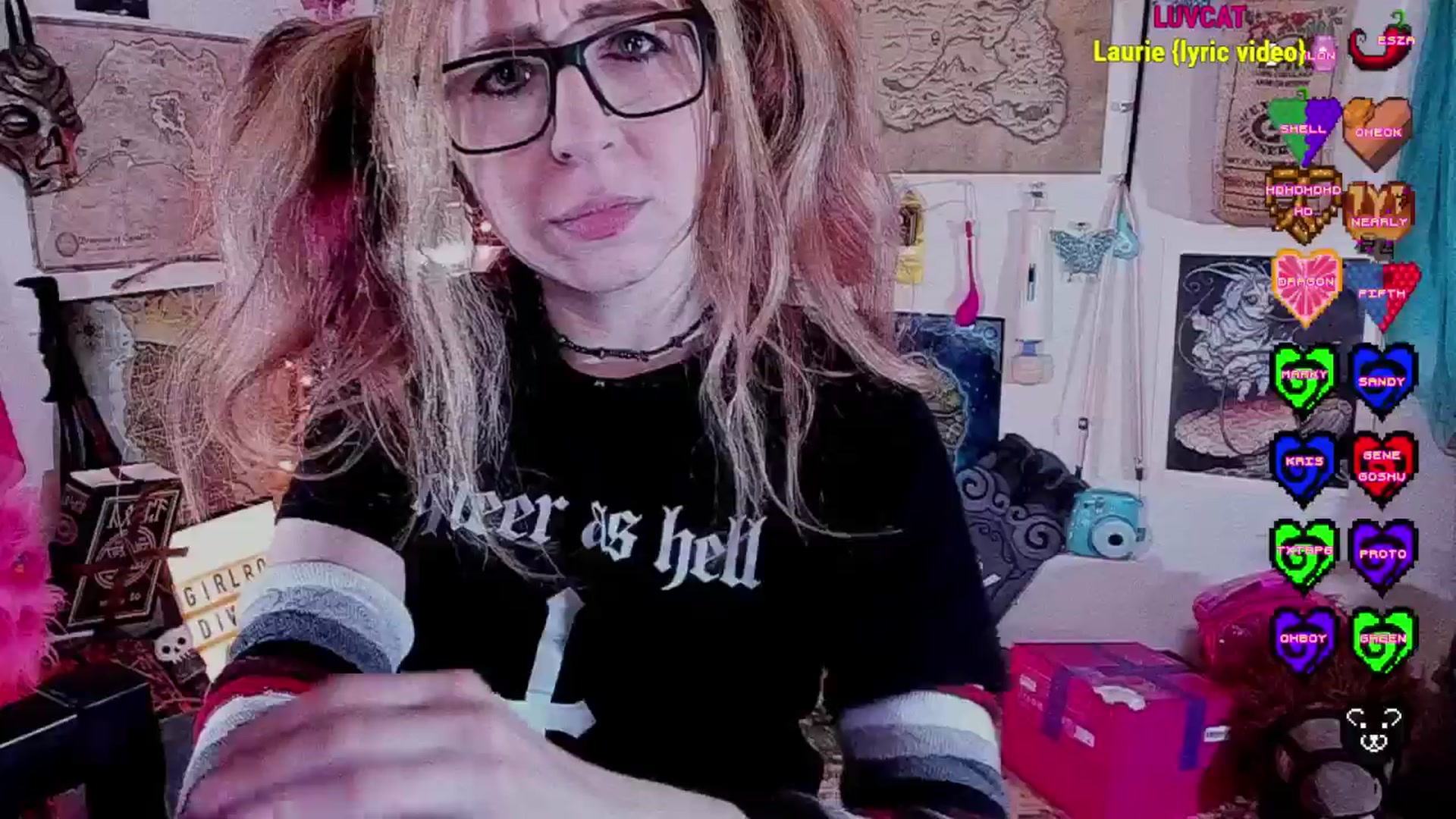 Gallery image thumbnail from girlbotDiv's myfreecams stream on, 01/04/2026, 04:08 image 4 of 20