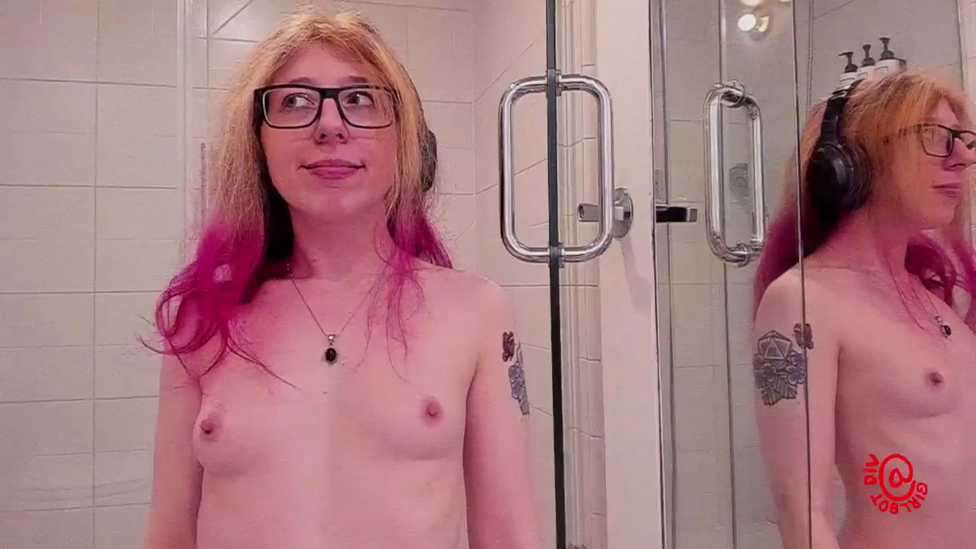 Gallery image thumbnail from girlbotDiv's myfreecams stream on, 01/25/2026, 02:14 image 10 of 20