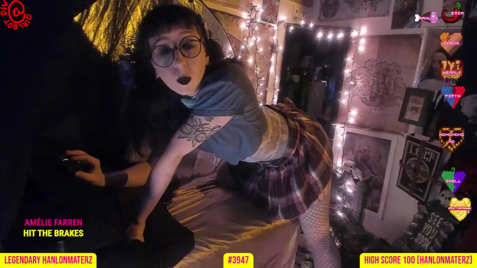 Gallery image thumbnail from girlbotDiv's myfreecams stream on, 07/12/2026, 01:00 image 7 of 20