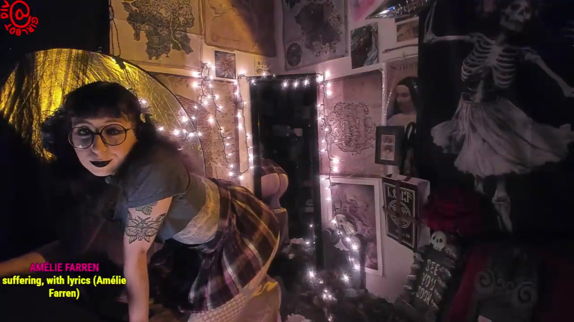 Gallery image thumbnail from girlbotDiv's myfreecams stream on, 07/12/2026, 01:00 image 2 of 20