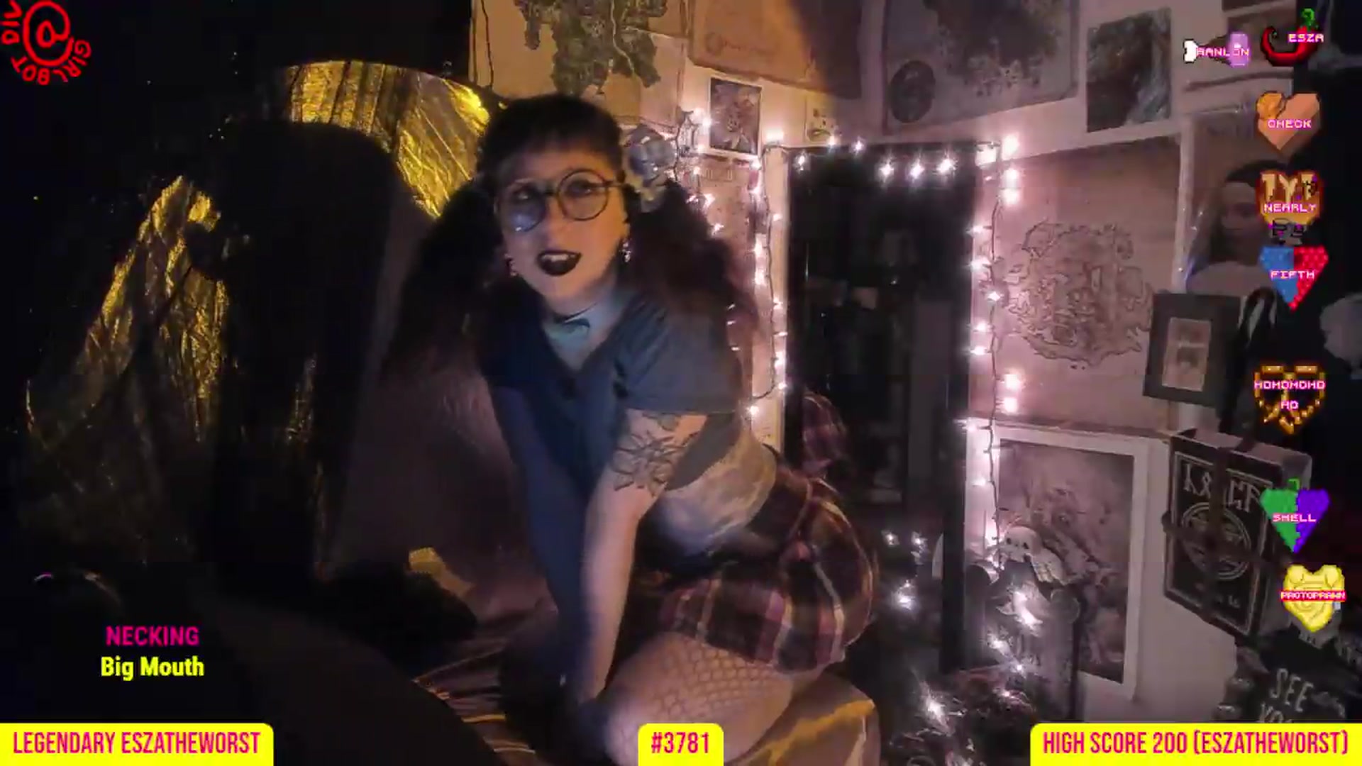 Gallery image thumbnail from girlbotDiv's myfreecams stream on, 07/12/2026, 01:00 image 18 of 20
