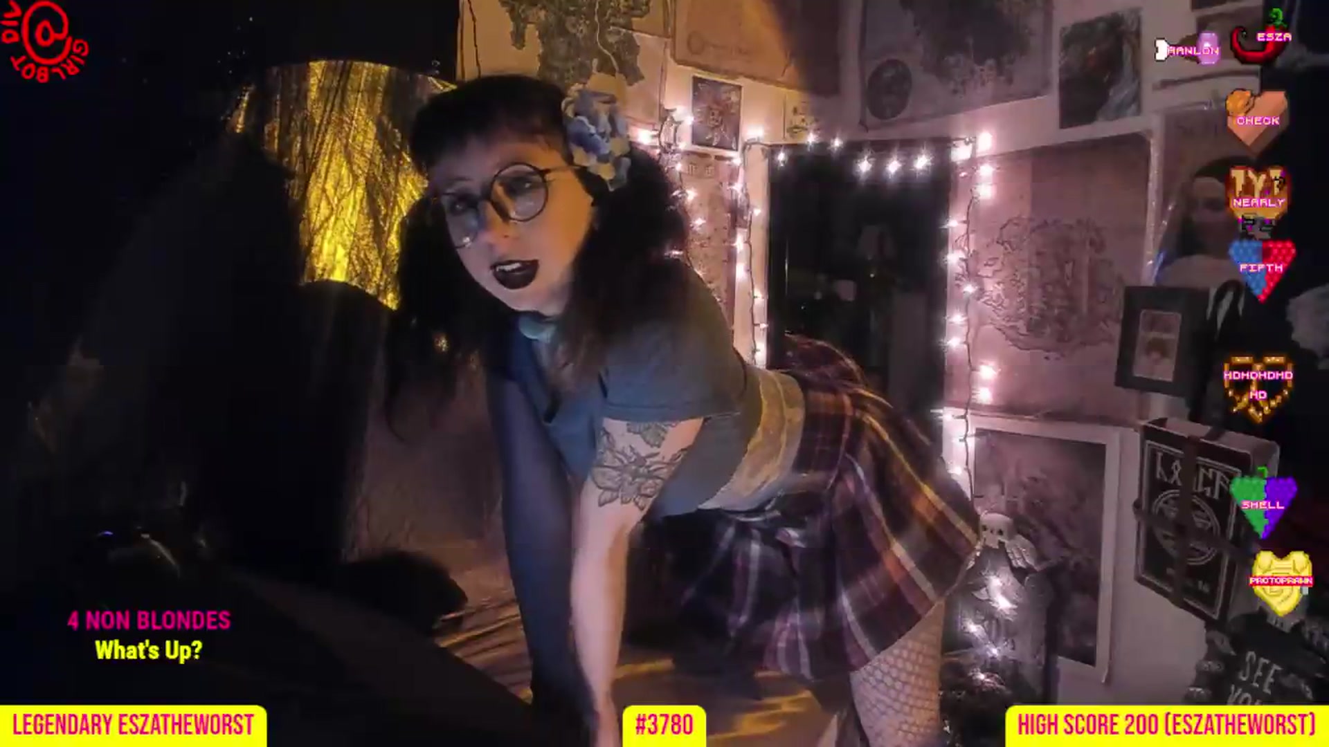 Gallery image thumbnail from girlbotDiv's myfreecams stream on, 07/12/2026, 01:00 image 19 of 20