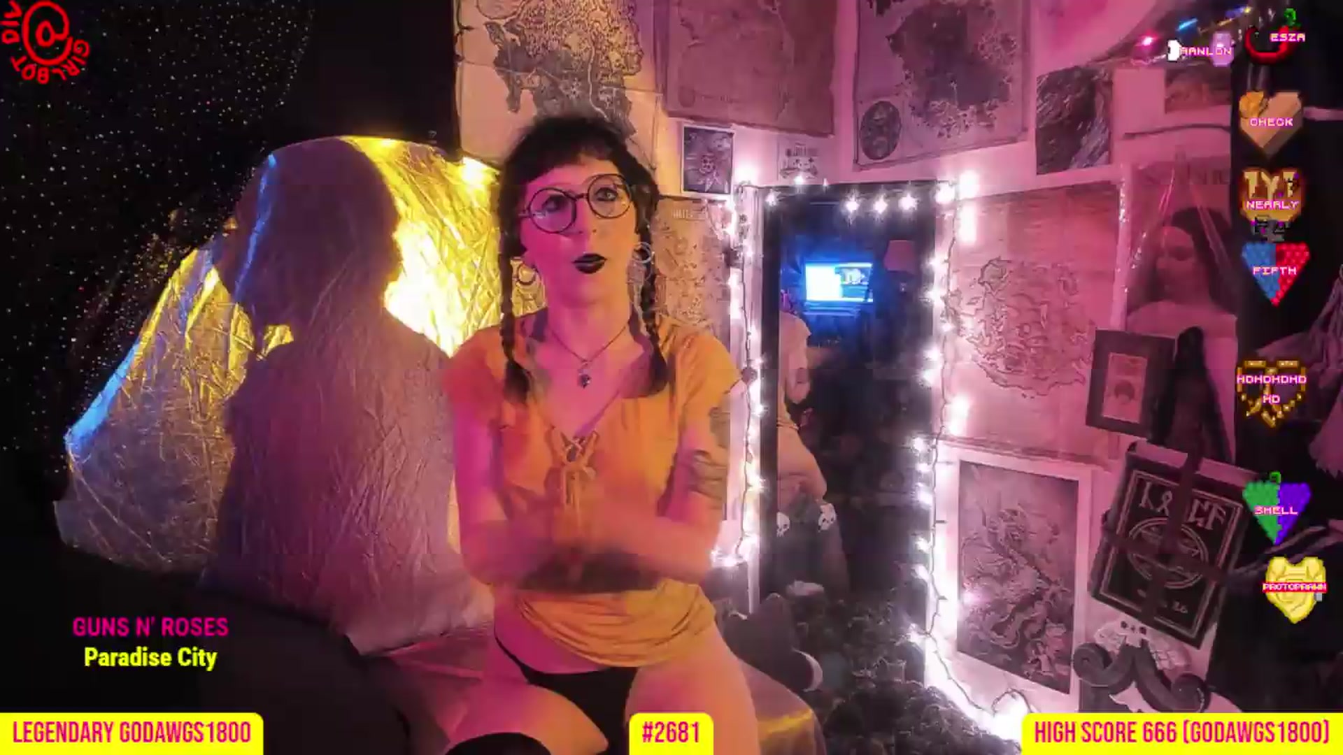 Gallery image thumbnail from girlbotDiv's myfreecams stream on, 07/19/2026, 02:30 image 17 of 20