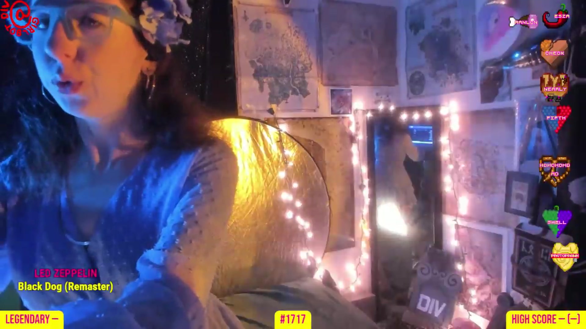 Gallery image thumbnail from girlbotDiv's myfreecams stream on, 07/30/2026, 01:54 image 15 of 20