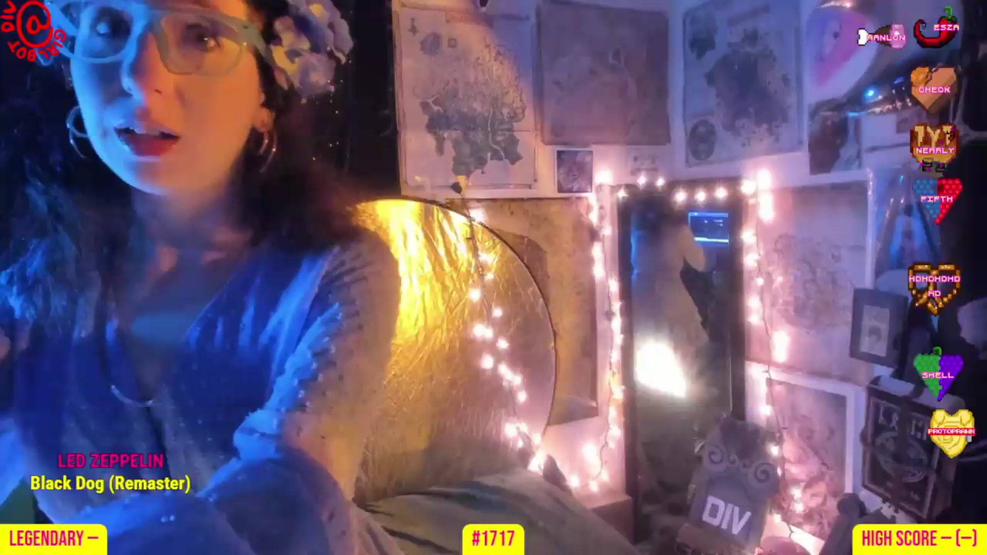 Gallery image thumbnail from girlbotDiv's myfreecams stream on, 07/30/2026, 01:54 image 16 of 20