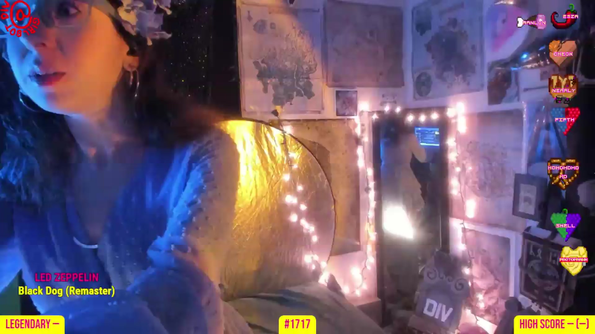 Gallery image thumbnail from girlbotDiv's myfreecams stream on, 07/30/2026, 01:54 image 17 of 20