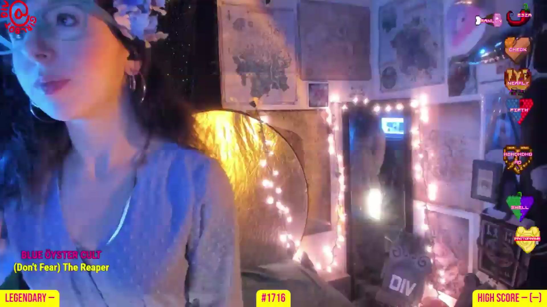 Gallery image thumbnail from girlbotDiv's myfreecams stream on, 07/30/2026, 01:54 image 11 of 20