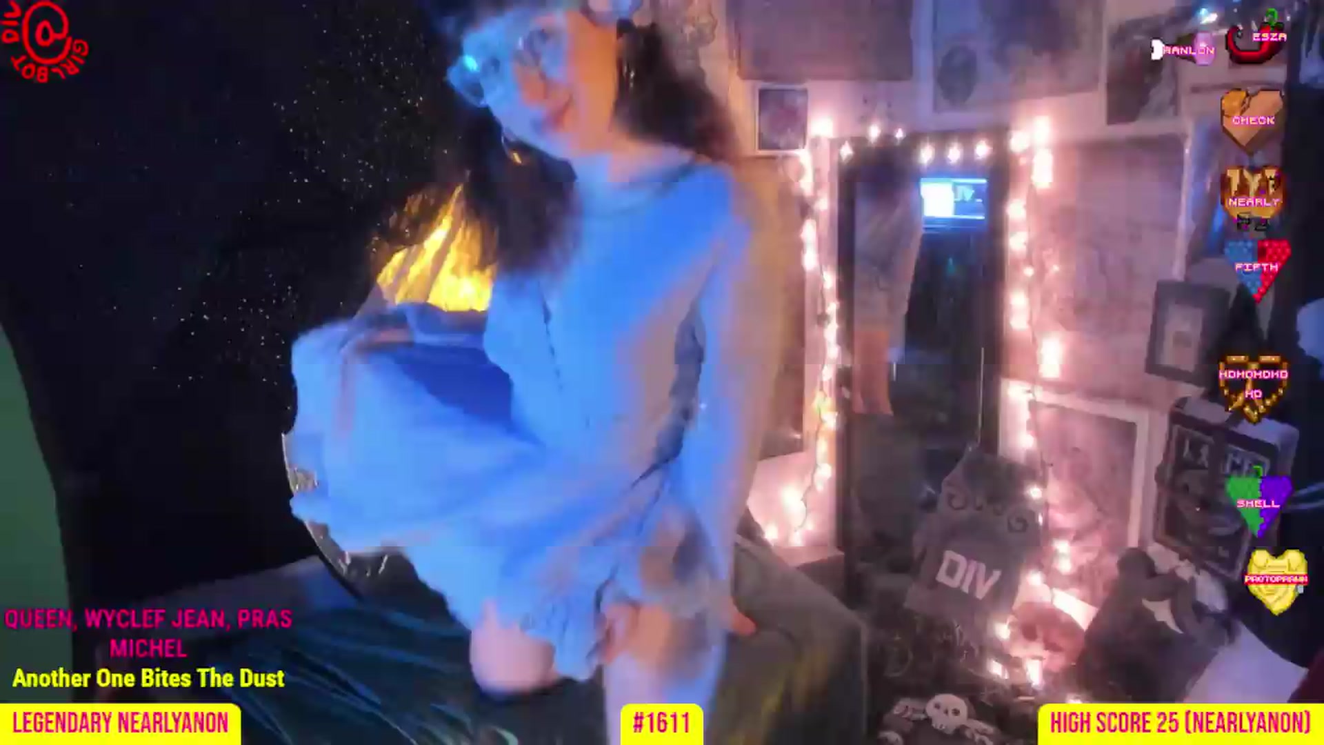 Gallery image thumbnail from girlbotDiv's myfreecams stream on, 07/30/2026, 03:17 image 10 of 20