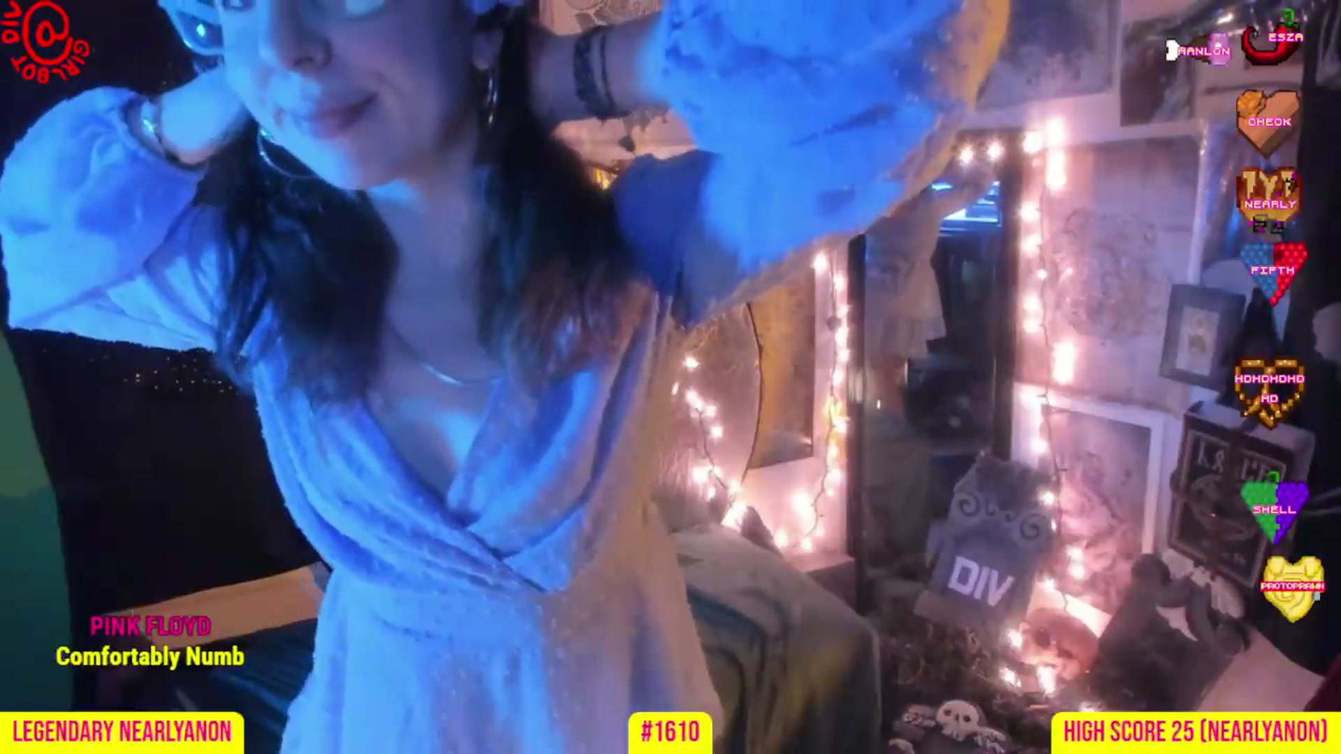 Gallery image thumbnail from girlbotDiv's myfreecams stream on, 07/30/2026, 03:17 image 20 of 20