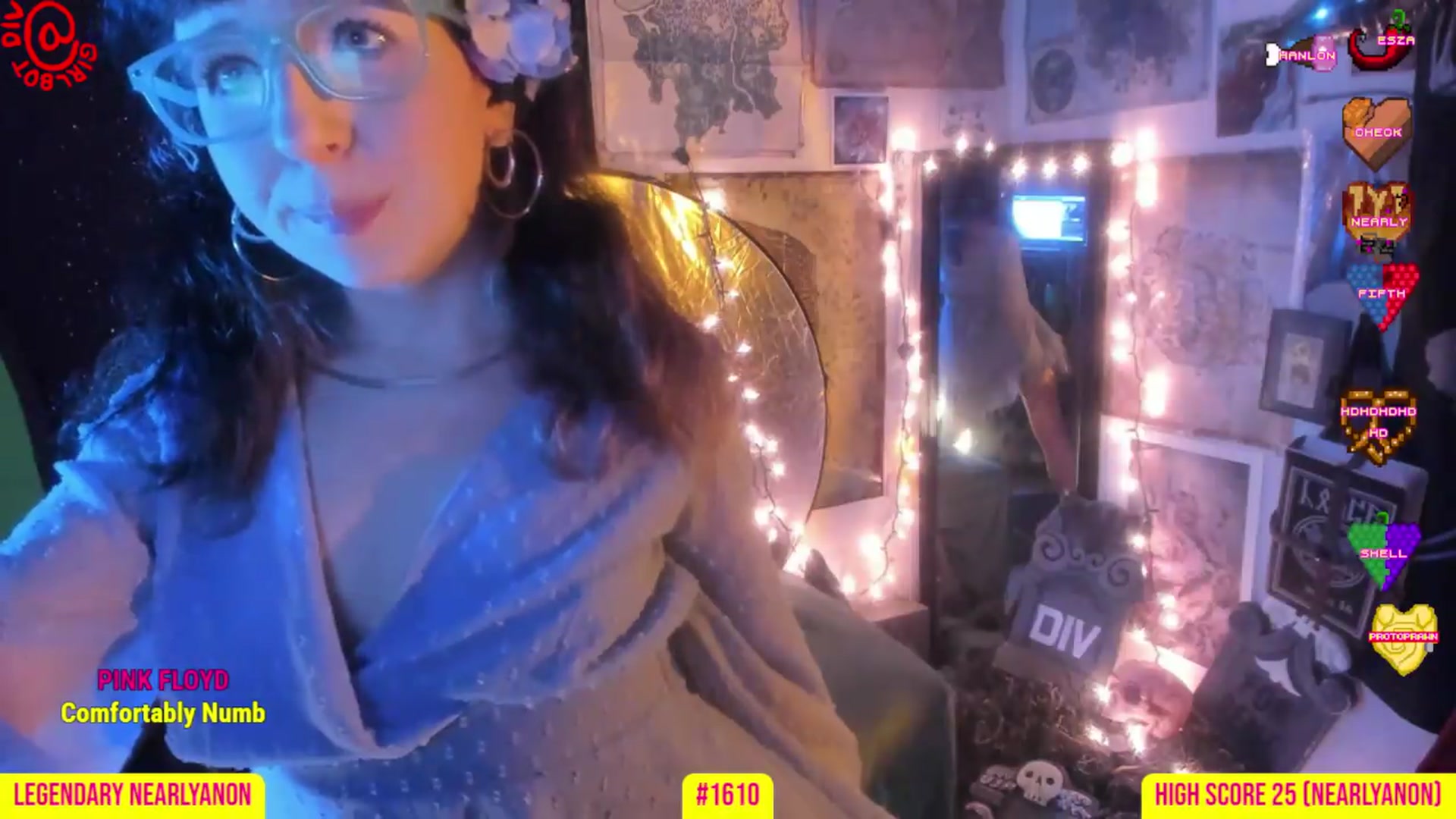 Gallery image thumbnail from girlbotDiv's myfreecams stream on, 07/30/2026, 03:17 image 19 of 20