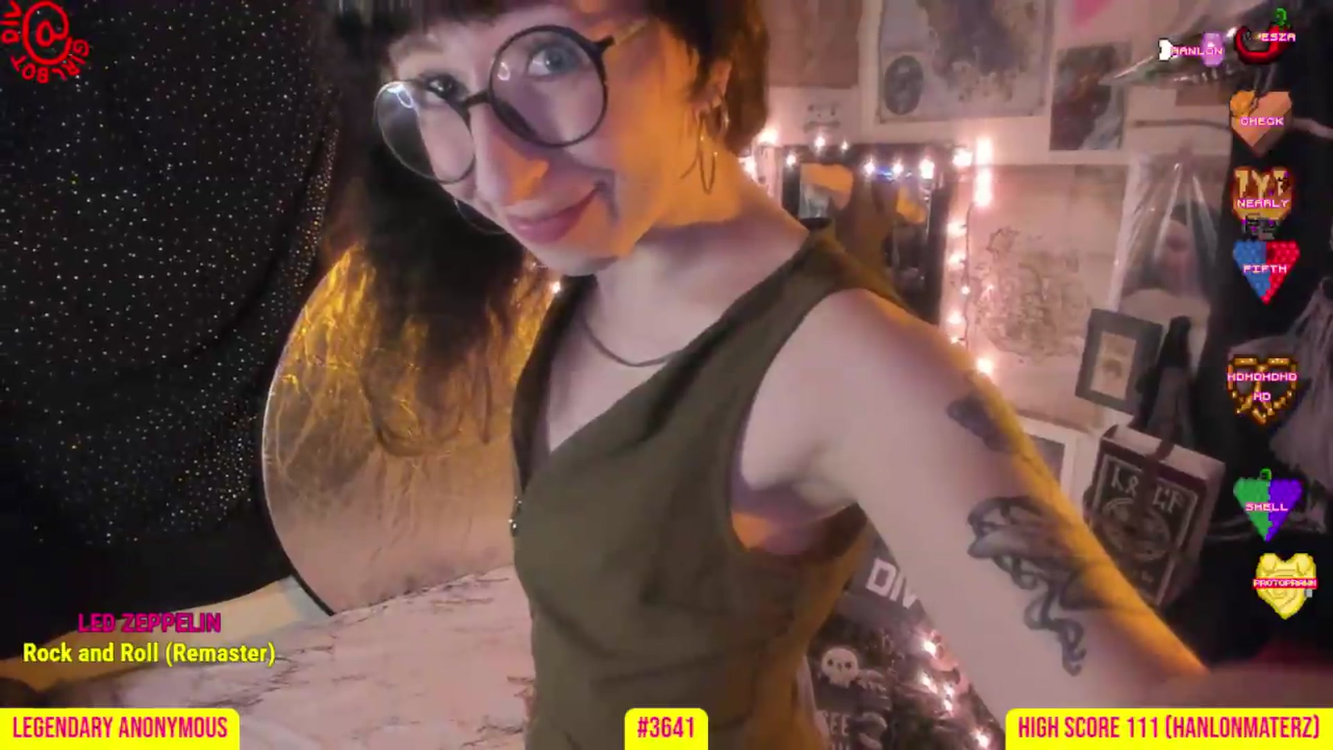 Gallery image thumbnail from girlbotDiv's myfreecams stream on, 08/06/2026, 03:01 image 10 of 20