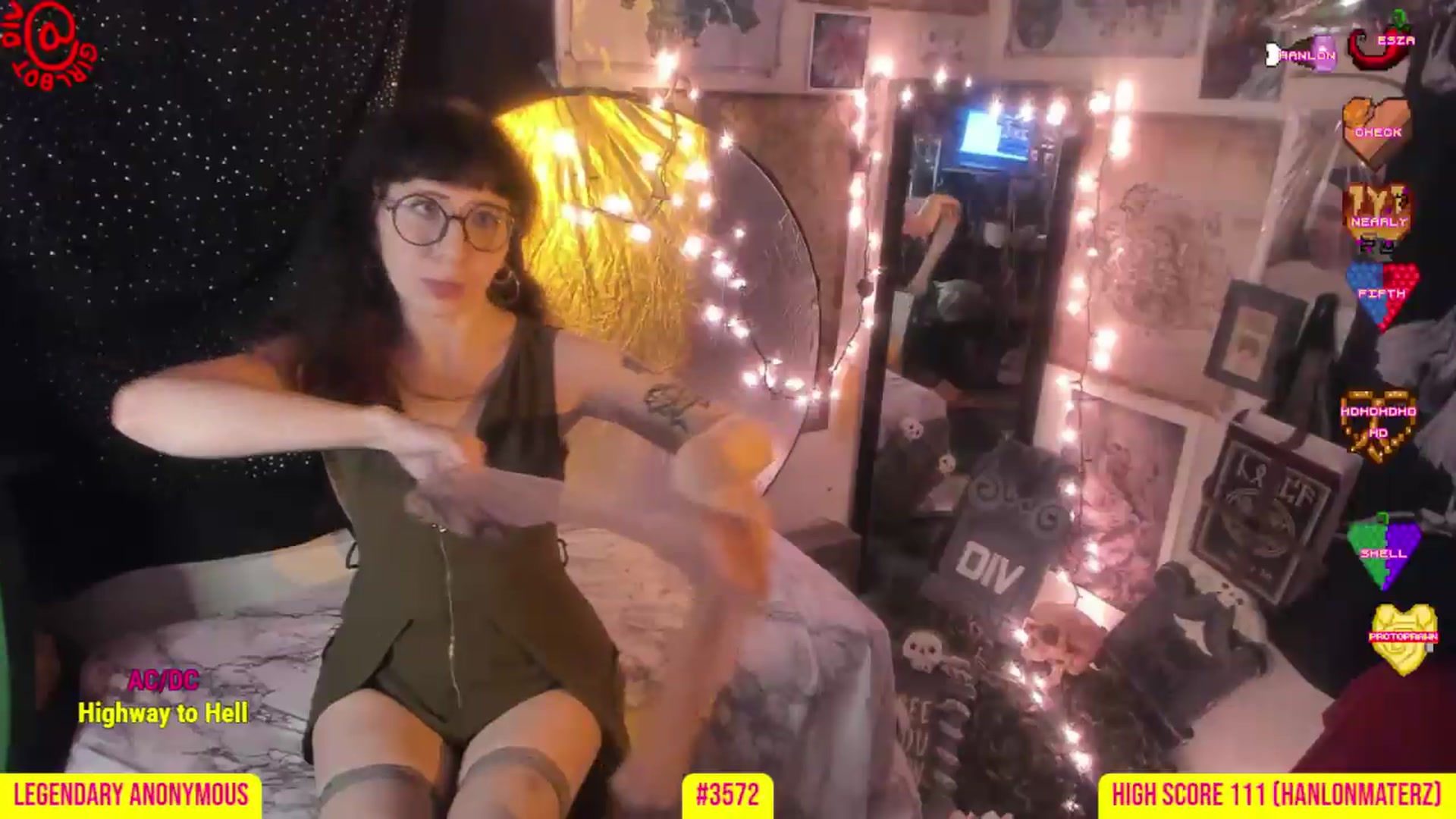 Gallery image thumbnail from girlbotDiv's myfreecams stream on, 08/06/2026, 03:01 image 14 of 20