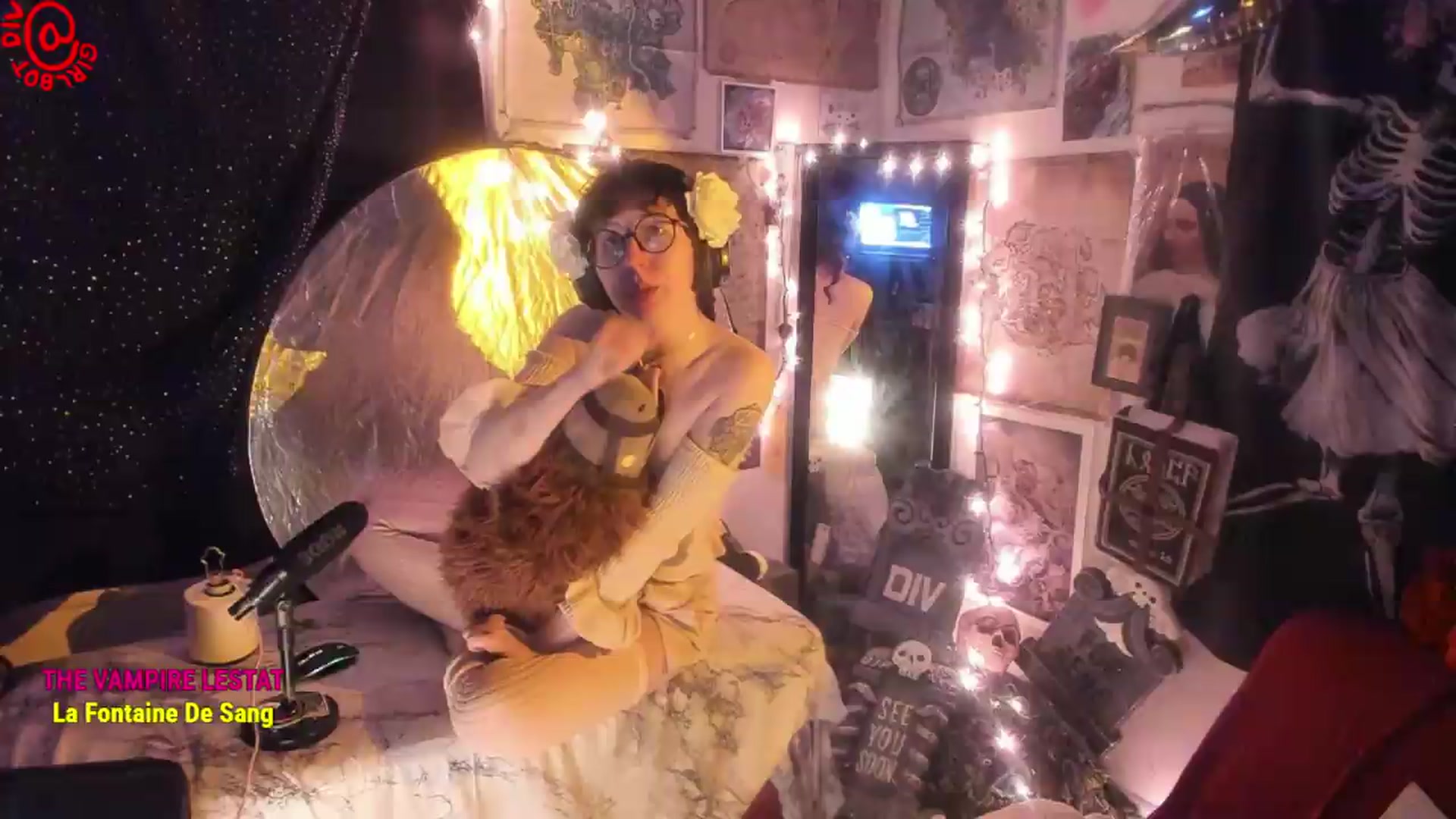 Gallery image thumbnail from girlbotDiv's myfreecams stream on, 08/13/2026, 01:30 image 5 of 20