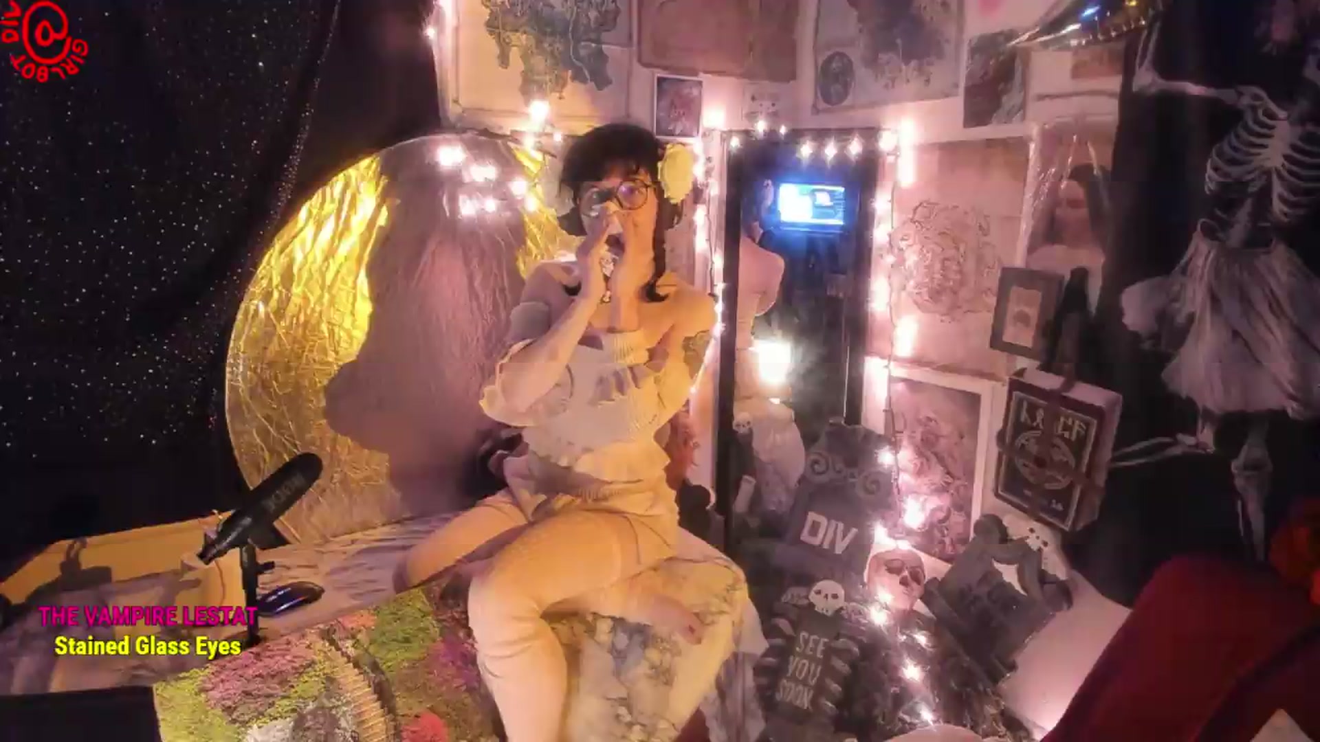 Gallery image thumbnail from girlbotDiv's myfreecams stream on, 08/13/2026, 01:30 image 7 of 20