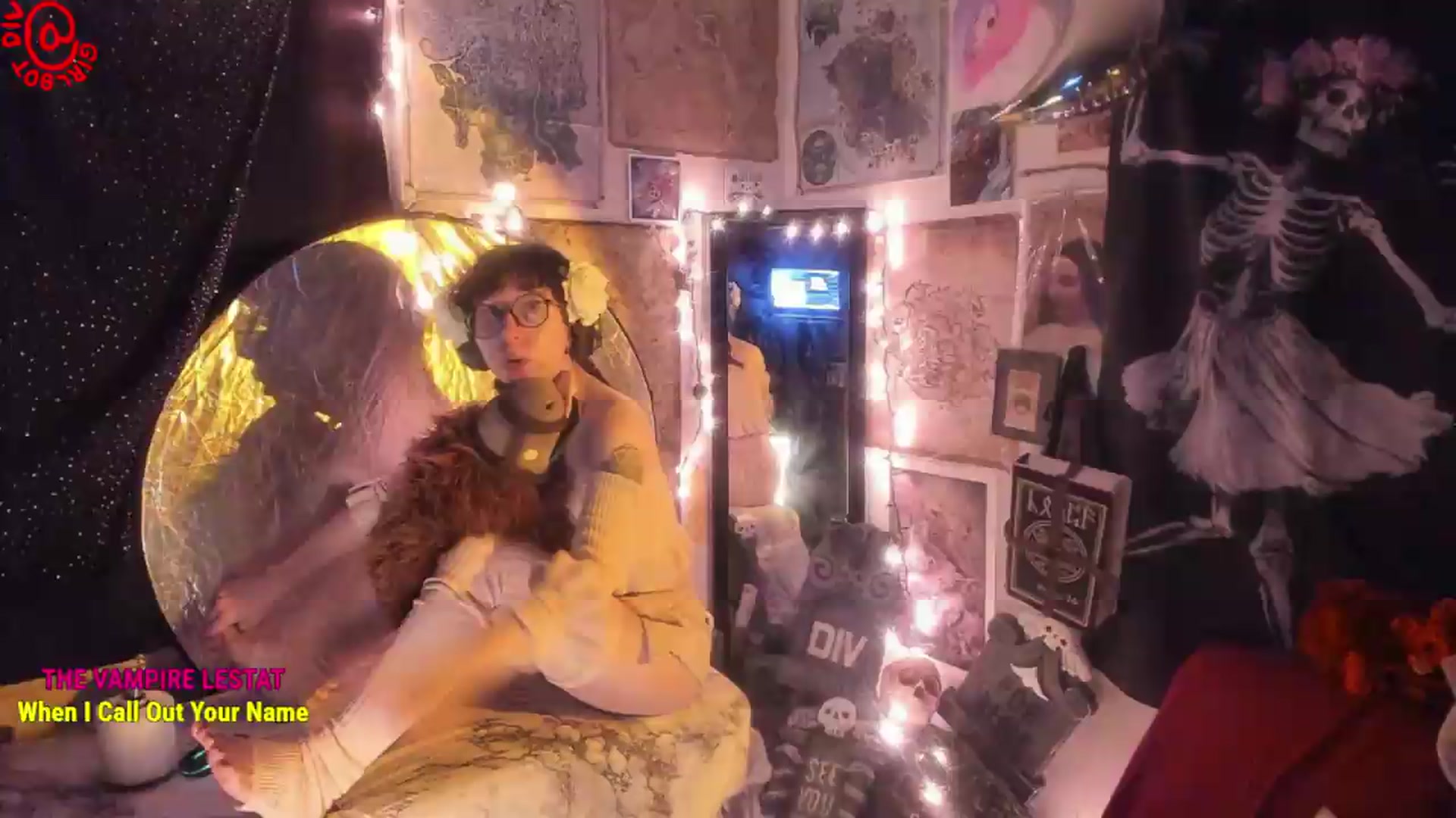 Gallery image thumbnail from girlbotDiv's myfreecams stream on, 08/13/2026, 01:30 image 10 of 20