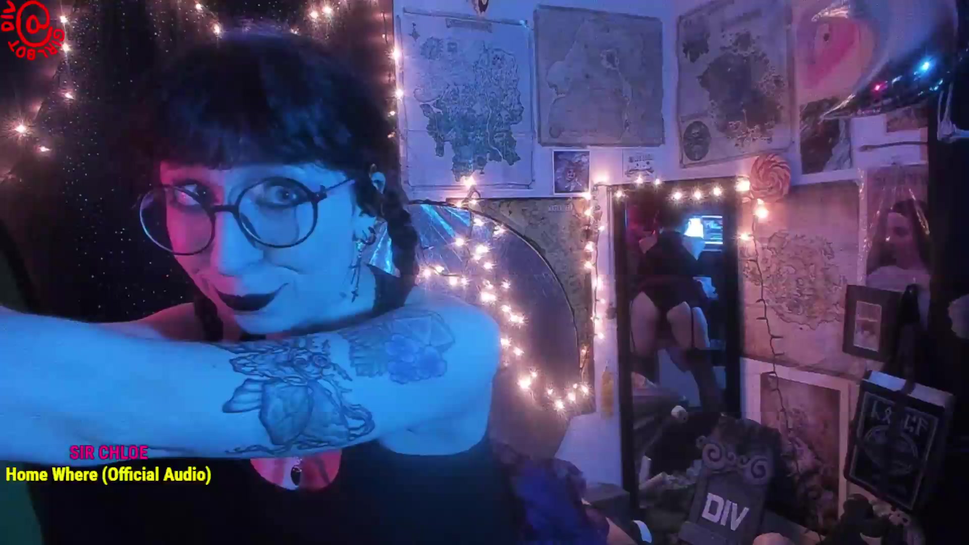 Gallery image thumbnail from girlbotDiv's myfreecams stream on, 08/22/2026, 23:04 image 17 of 20