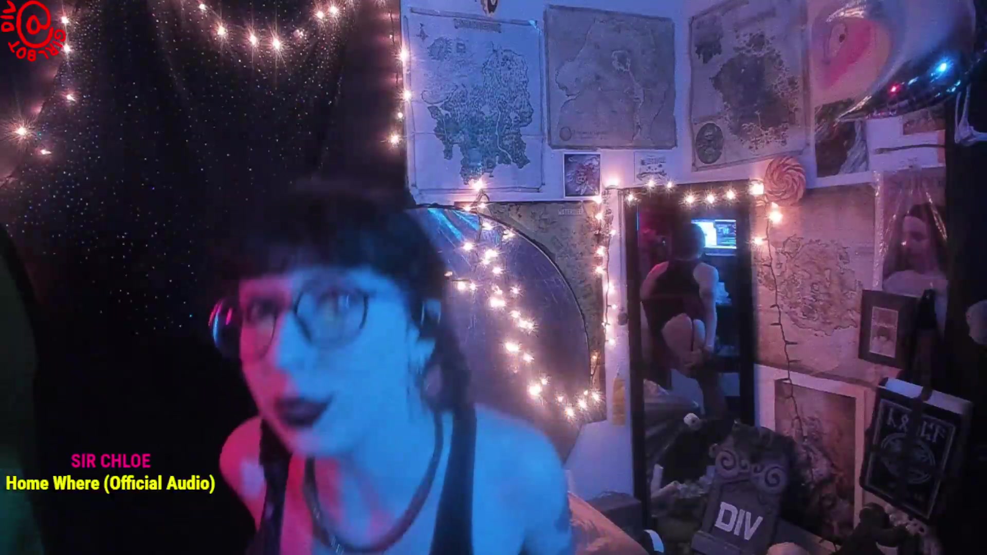 Gallery image thumbnail from girlbotDiv's myfreecams stream on, 08/22/2026, 23:04 image 13 of 20