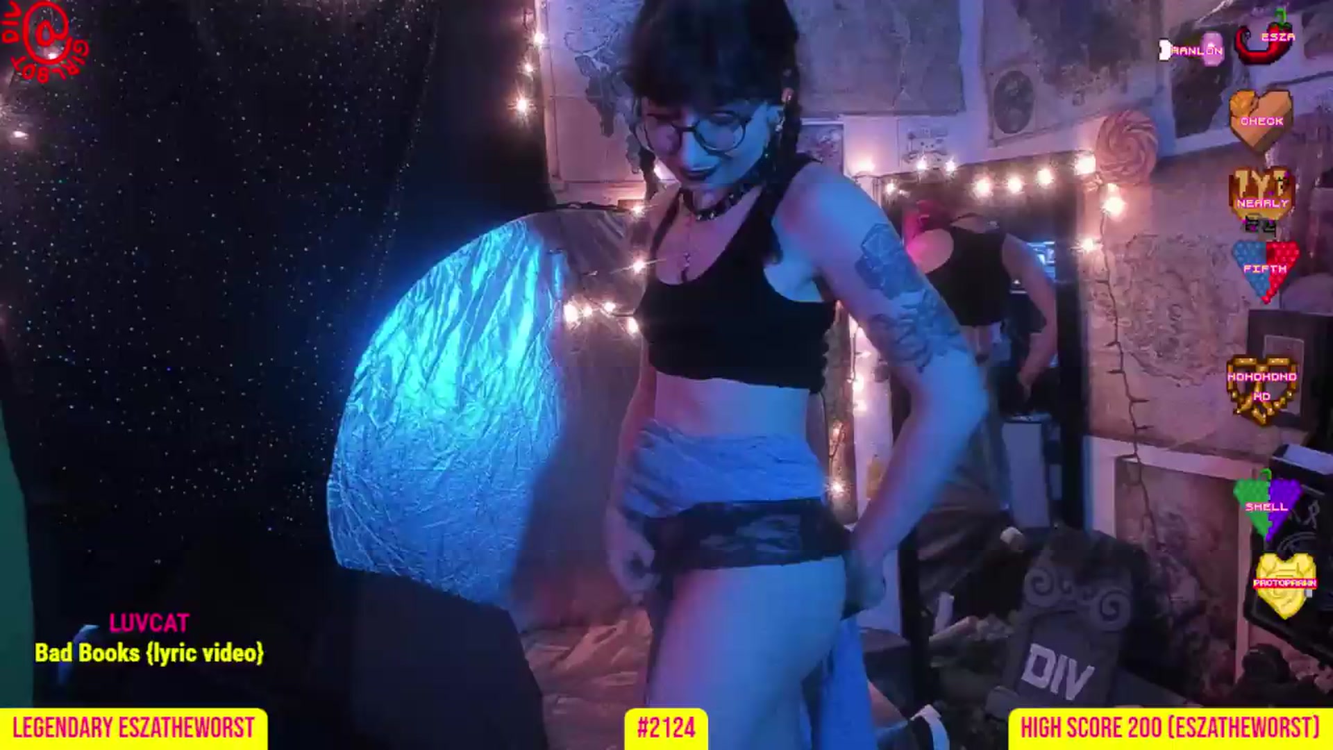 Gallery image thumbnail from girlbotDiv's myfreecams stream on, 08/23/2026, 24:01 image 12 of 20