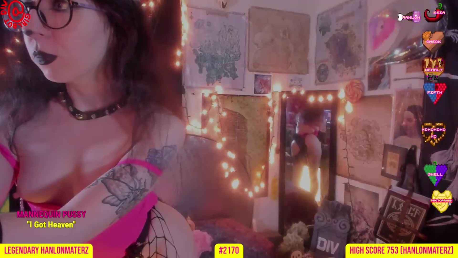 Gallery image thumbnail from girlbotDiv's myfreecams stream on, 08/30/2026, 01:03 image 12 of 20