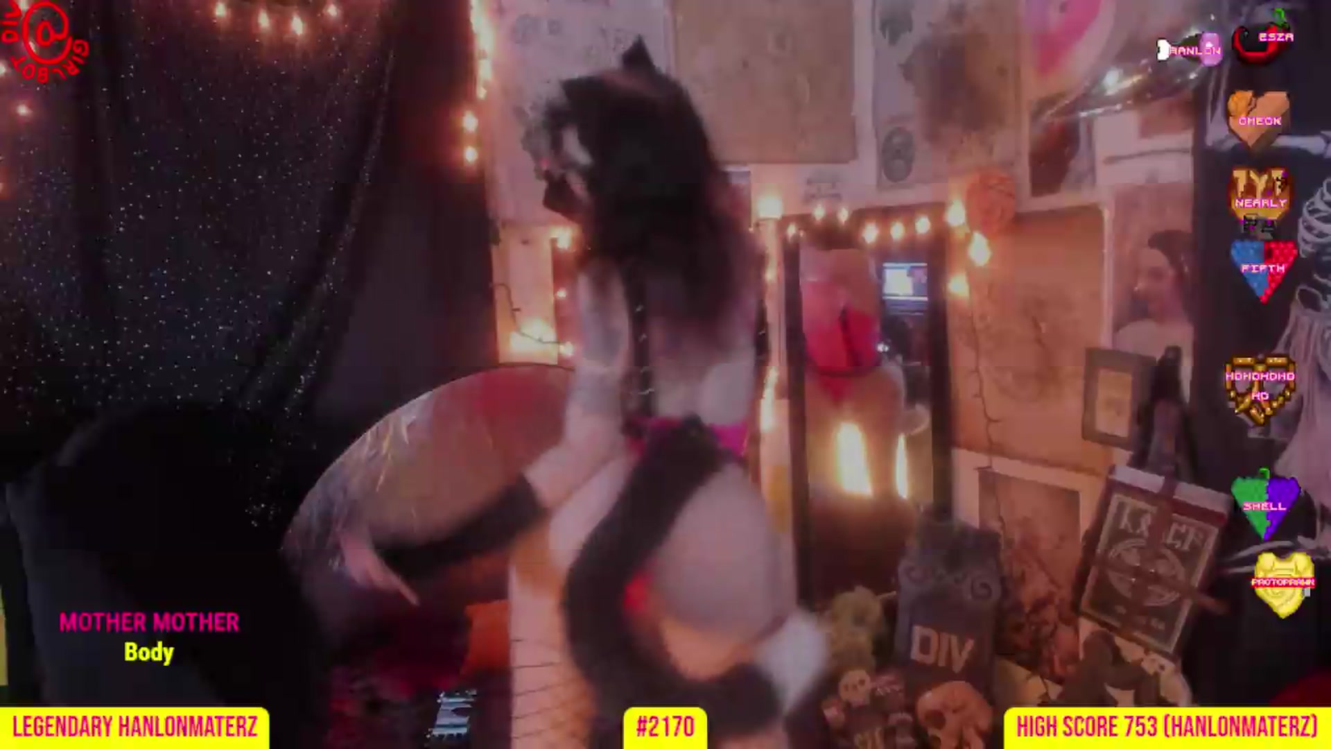 Gallery image thumbnail from girlbotDiv's myfreecams stream on, 08/30/2026, 01:03 image 8 of 20