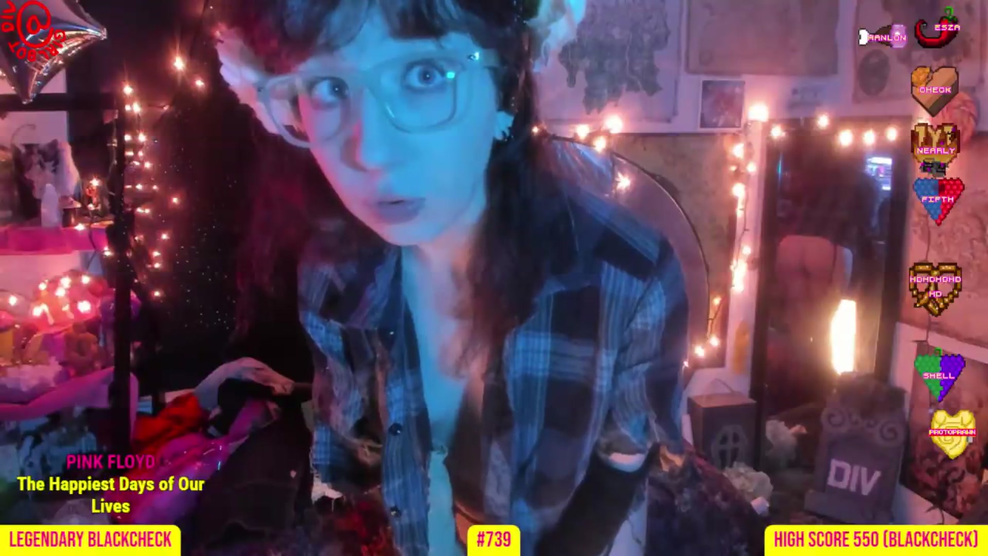 Gallery image thumbnail from girlbotDiv's myfreecams stream on, 09/10/2026, 03:12 image 6 of 20