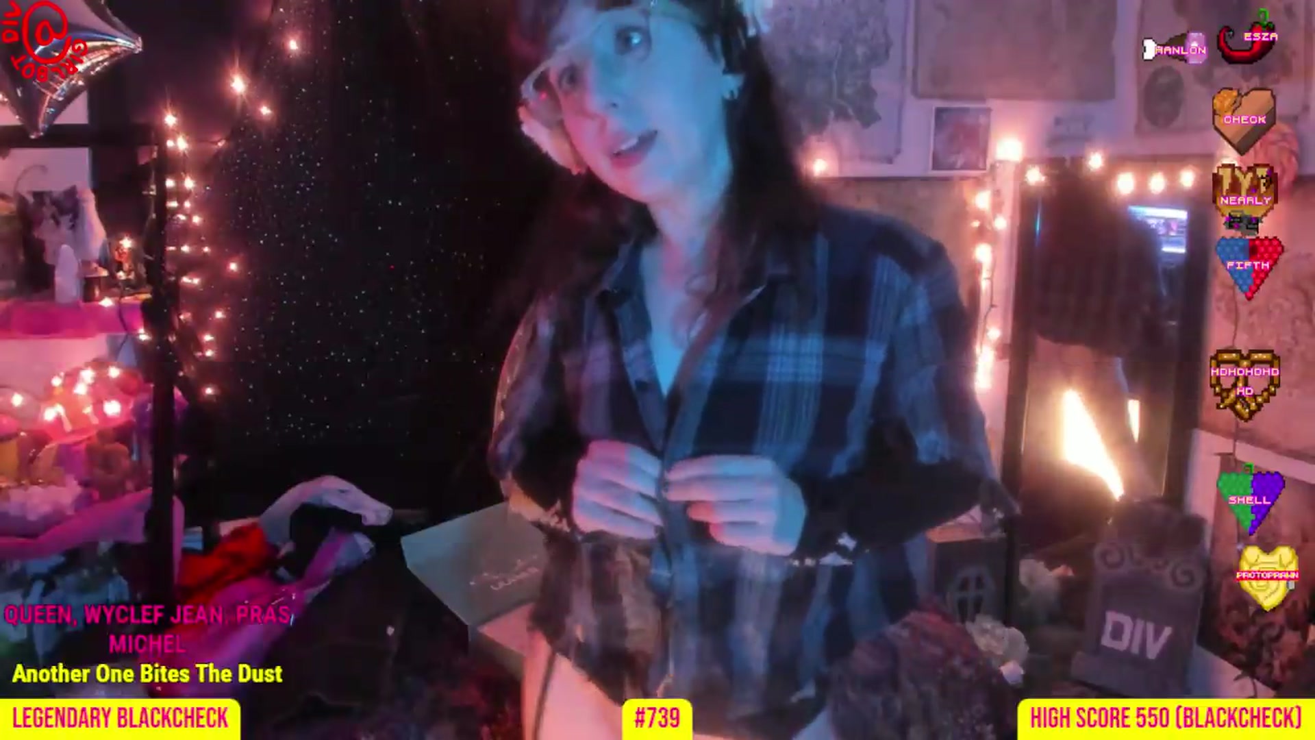 Gallery image thumbnail from girlbotDiv's myfreecams stream on, 09/10/2026, 03:12 image 10 of 20