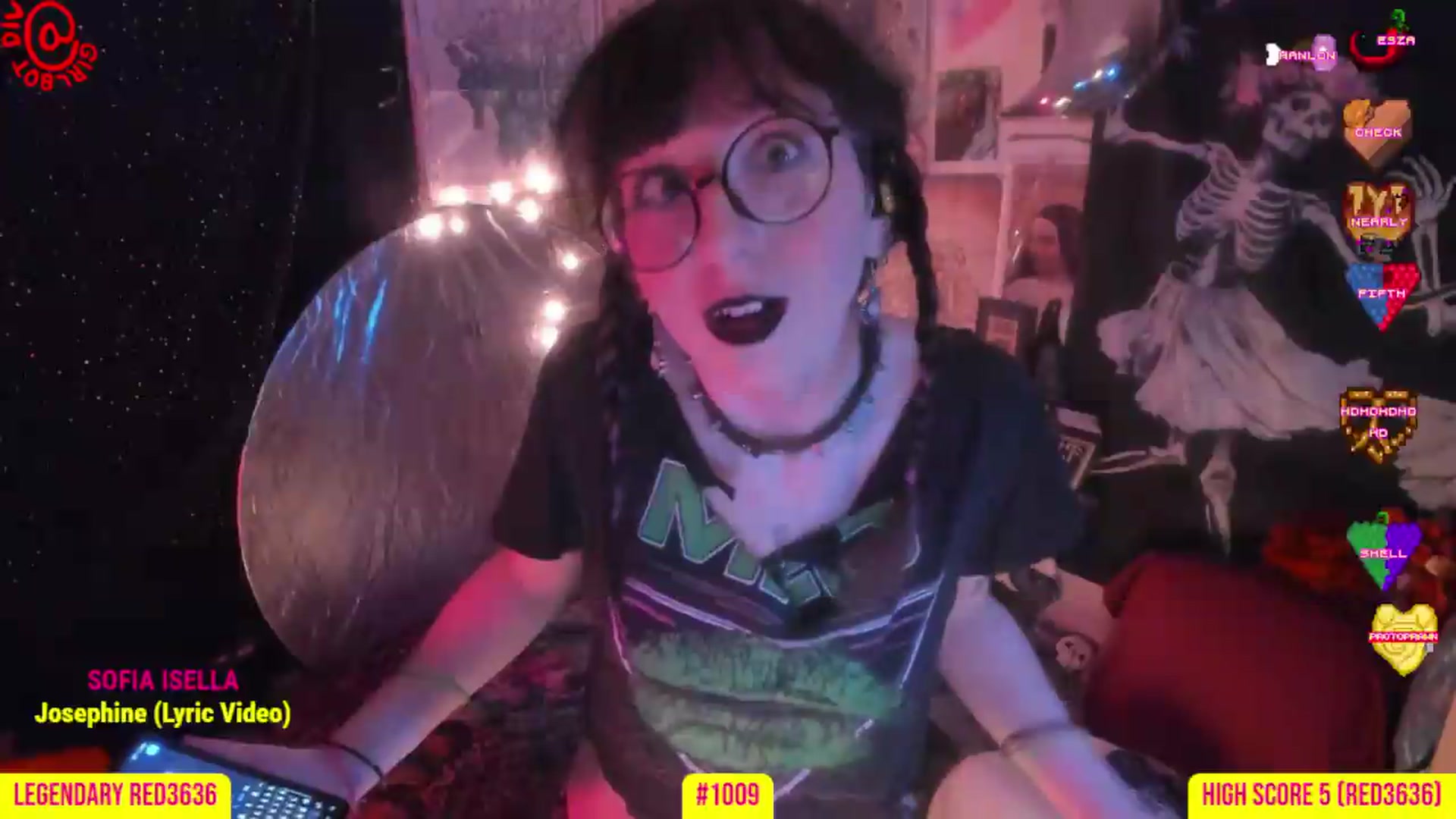 Gallery image thumbnail from girlbotDiv's myfreecams stream on, 09/13/2026, 24:01 image 5 of 20
